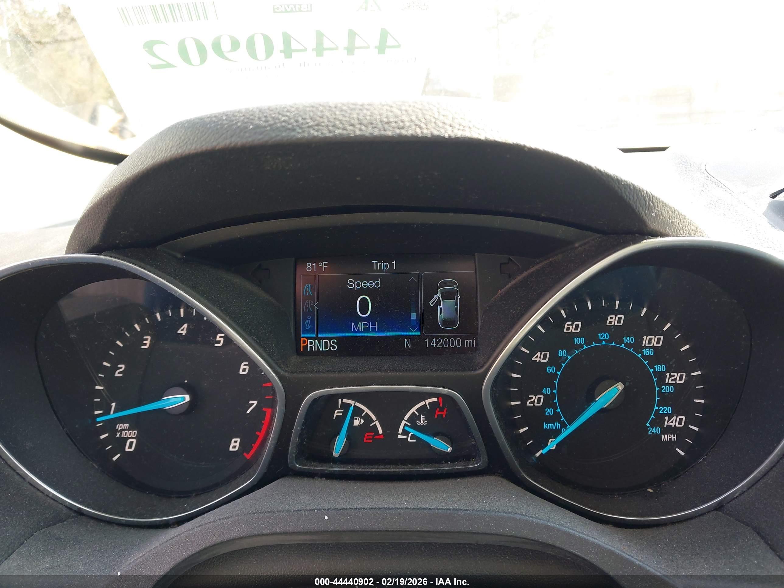 FORD ESCAPE image 7