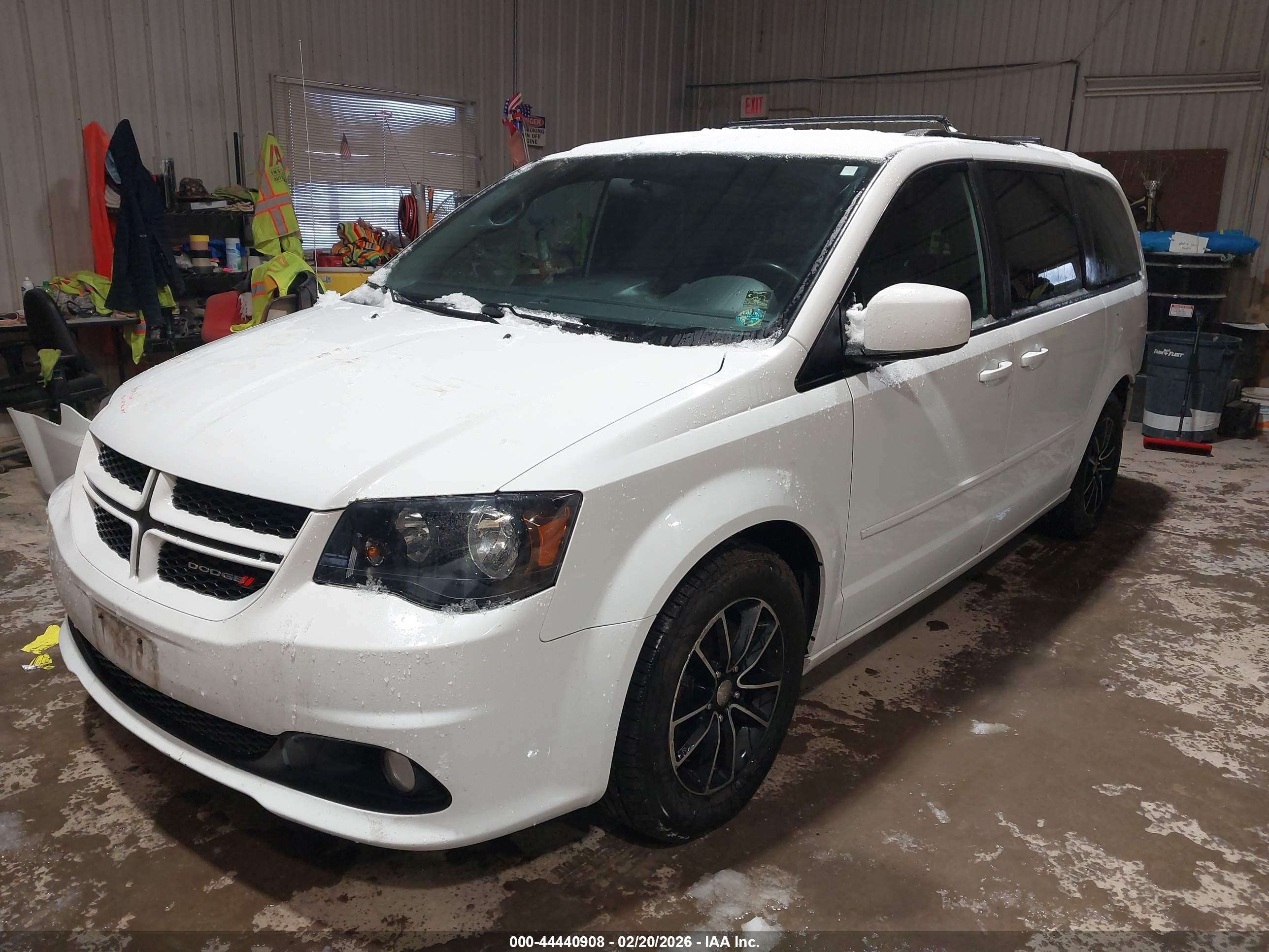DODGE GRAND image 2