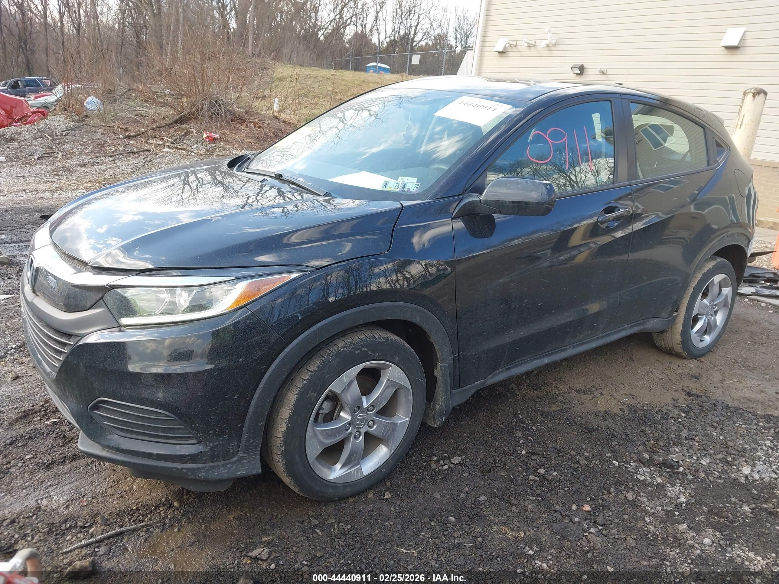HONDA HR-V image 2