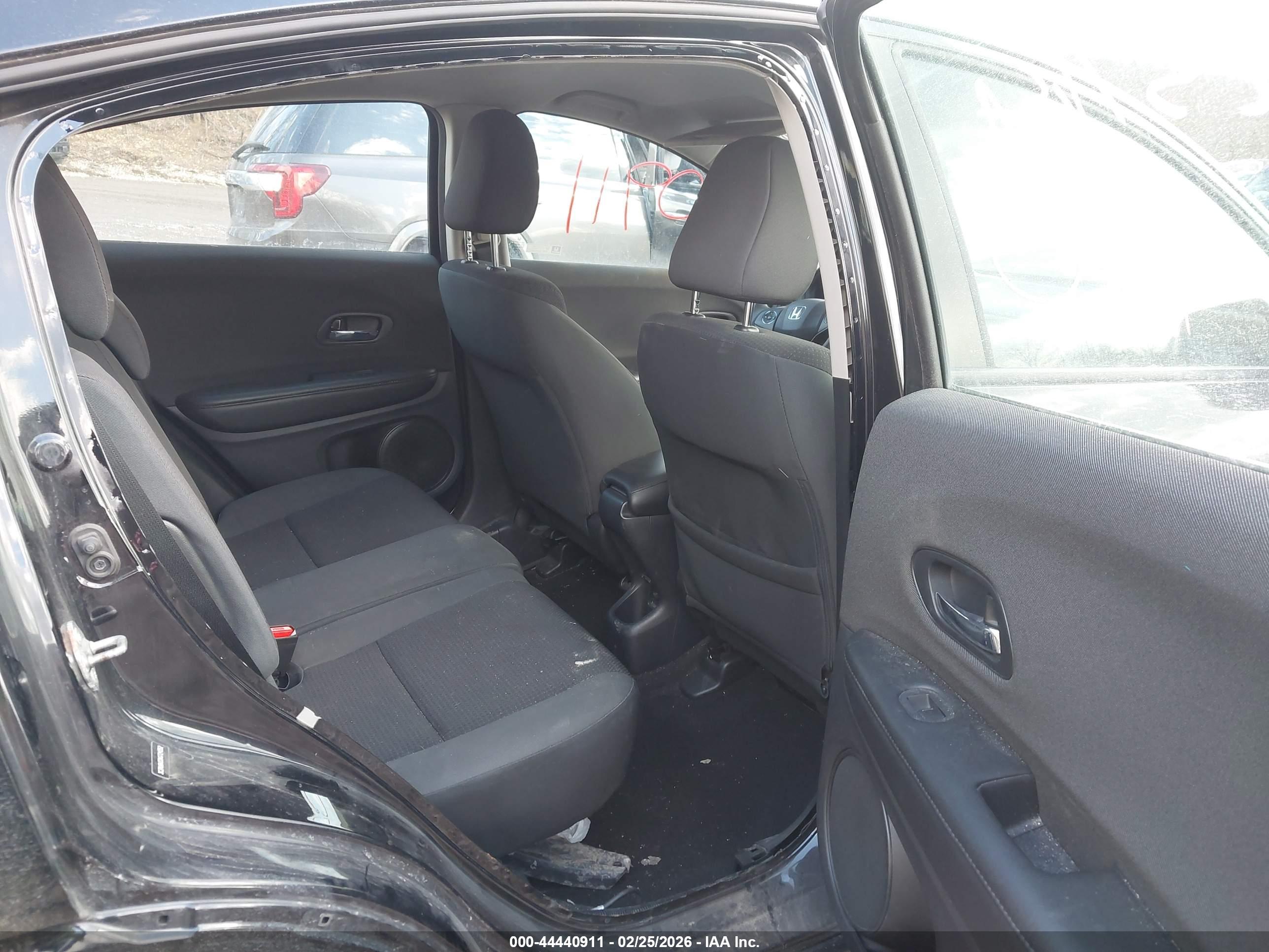 HONDA HR-V image 8