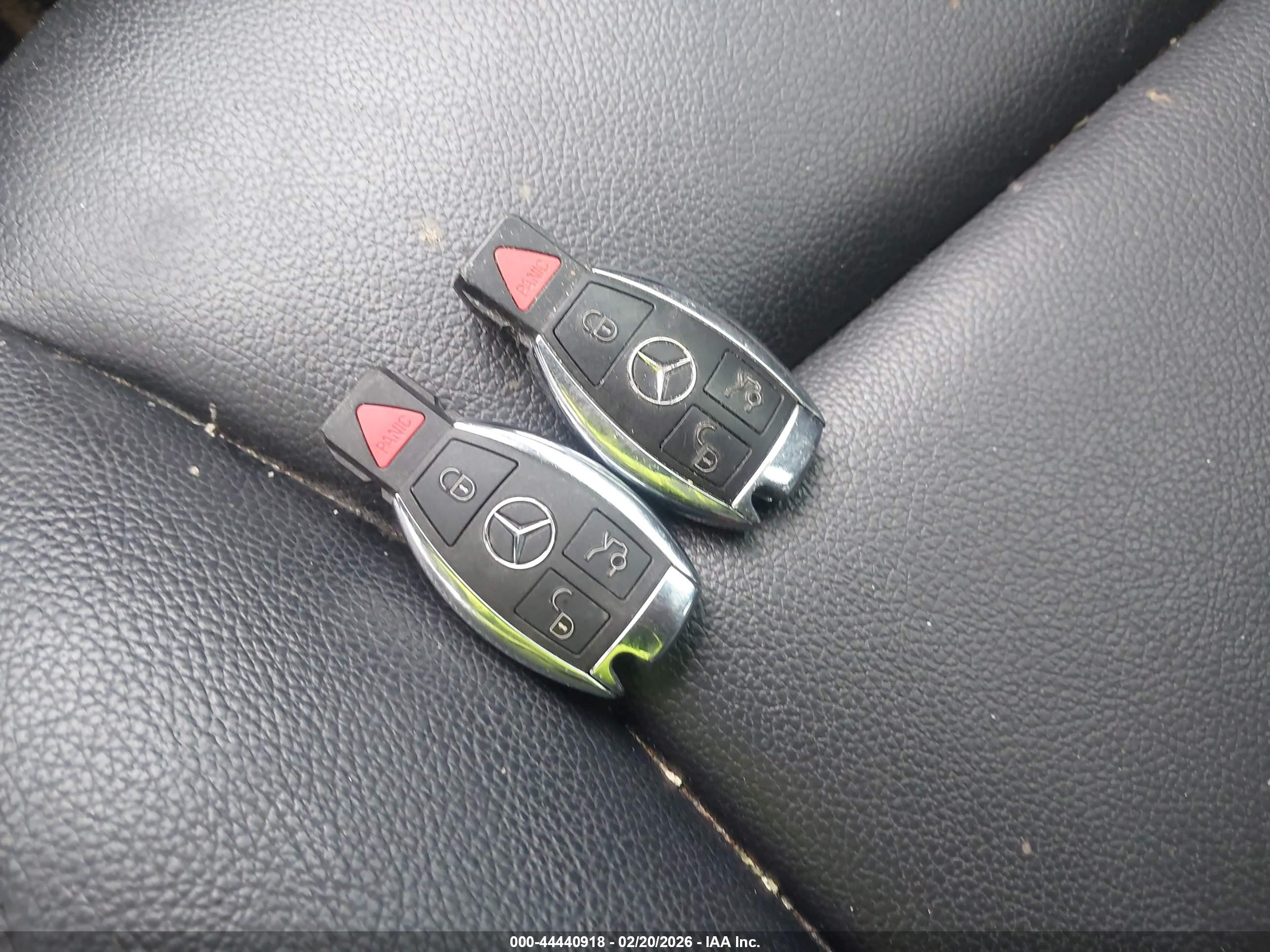 MERCEDES-BENZ CLA image 11