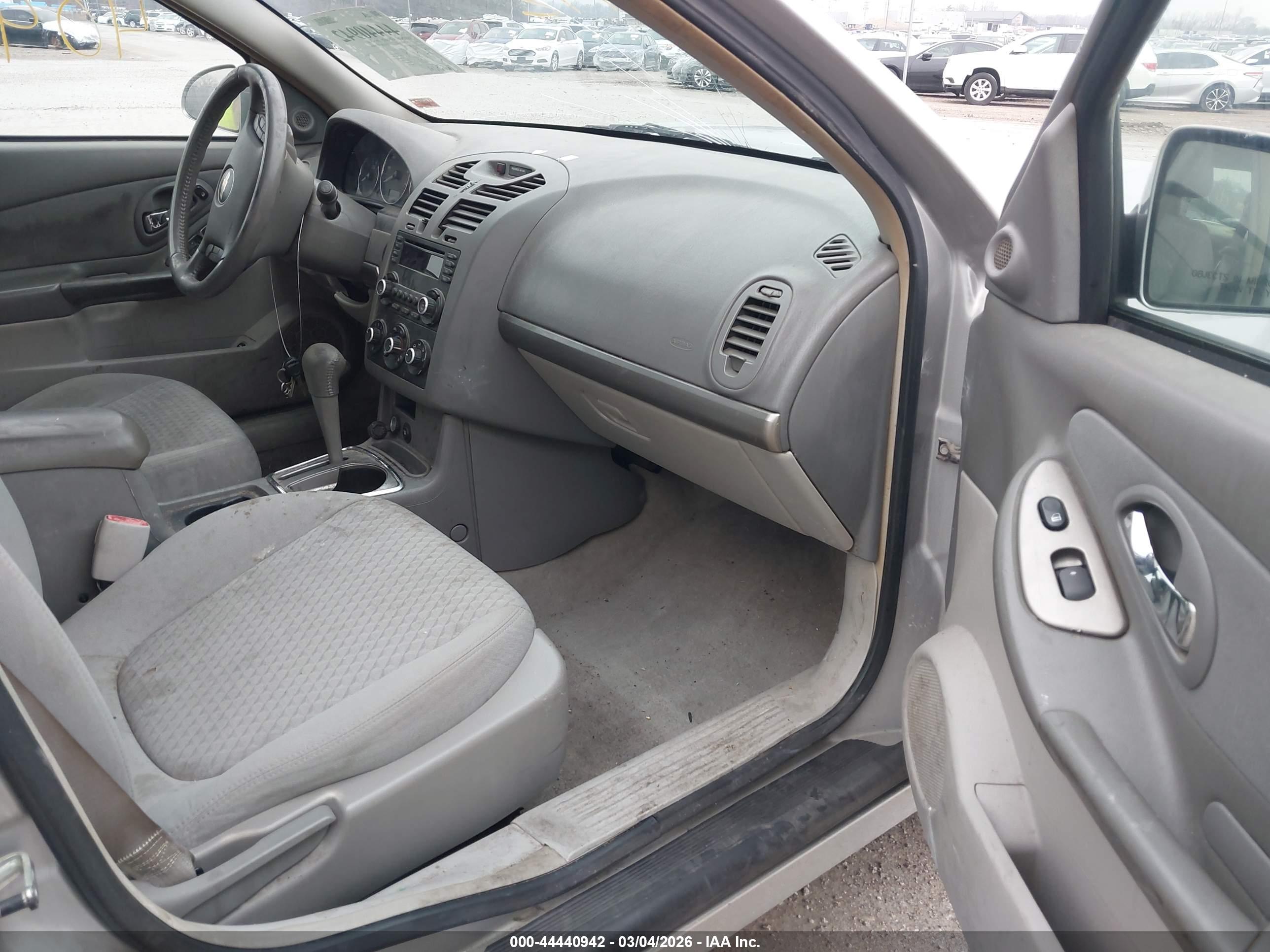 CHEVROLET MALIBU image 5