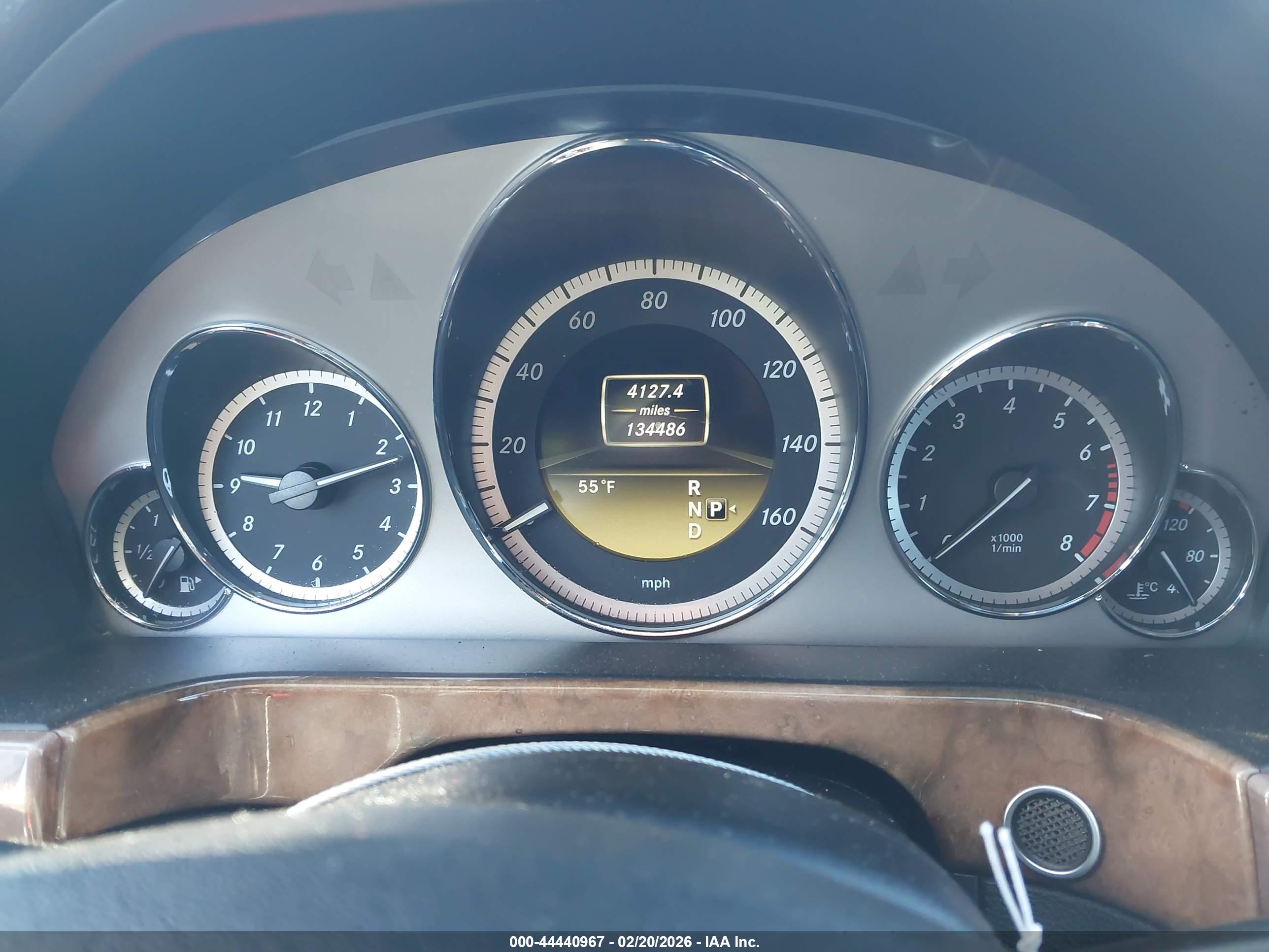 MERCEDES-BENZ E image 7