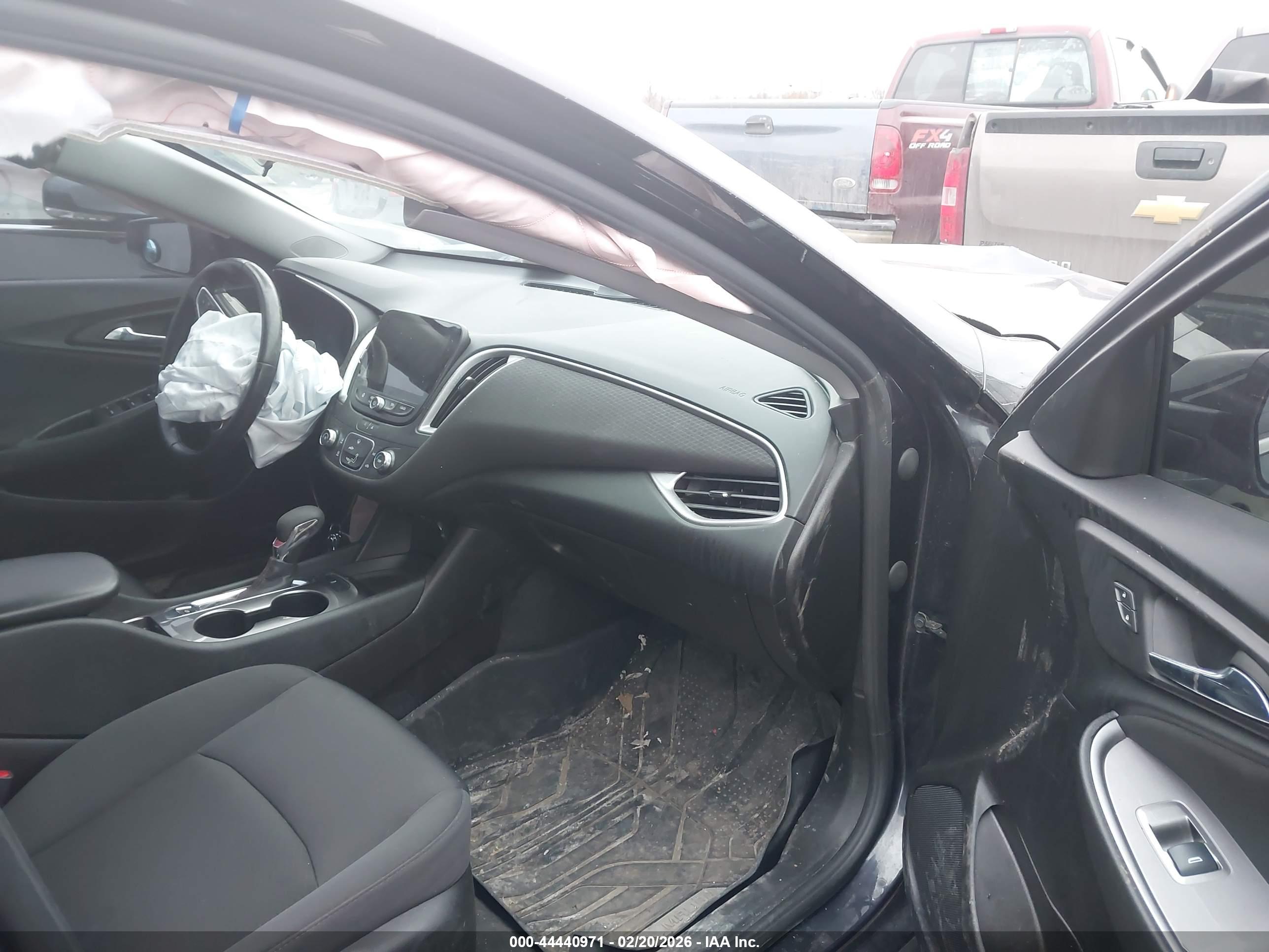 CHEVROLET MALIBU image 5