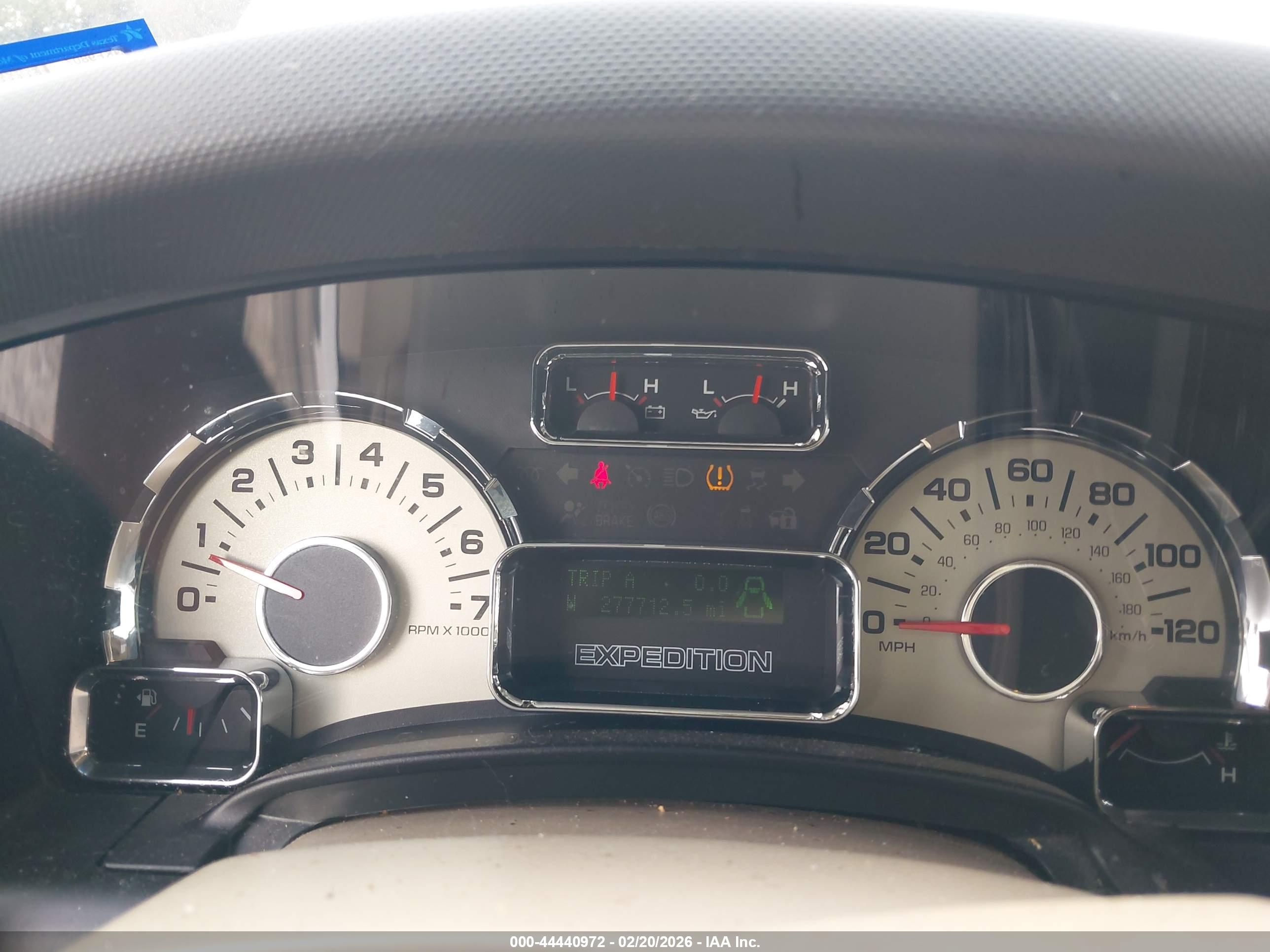 FORD EXPEDITION image 7
