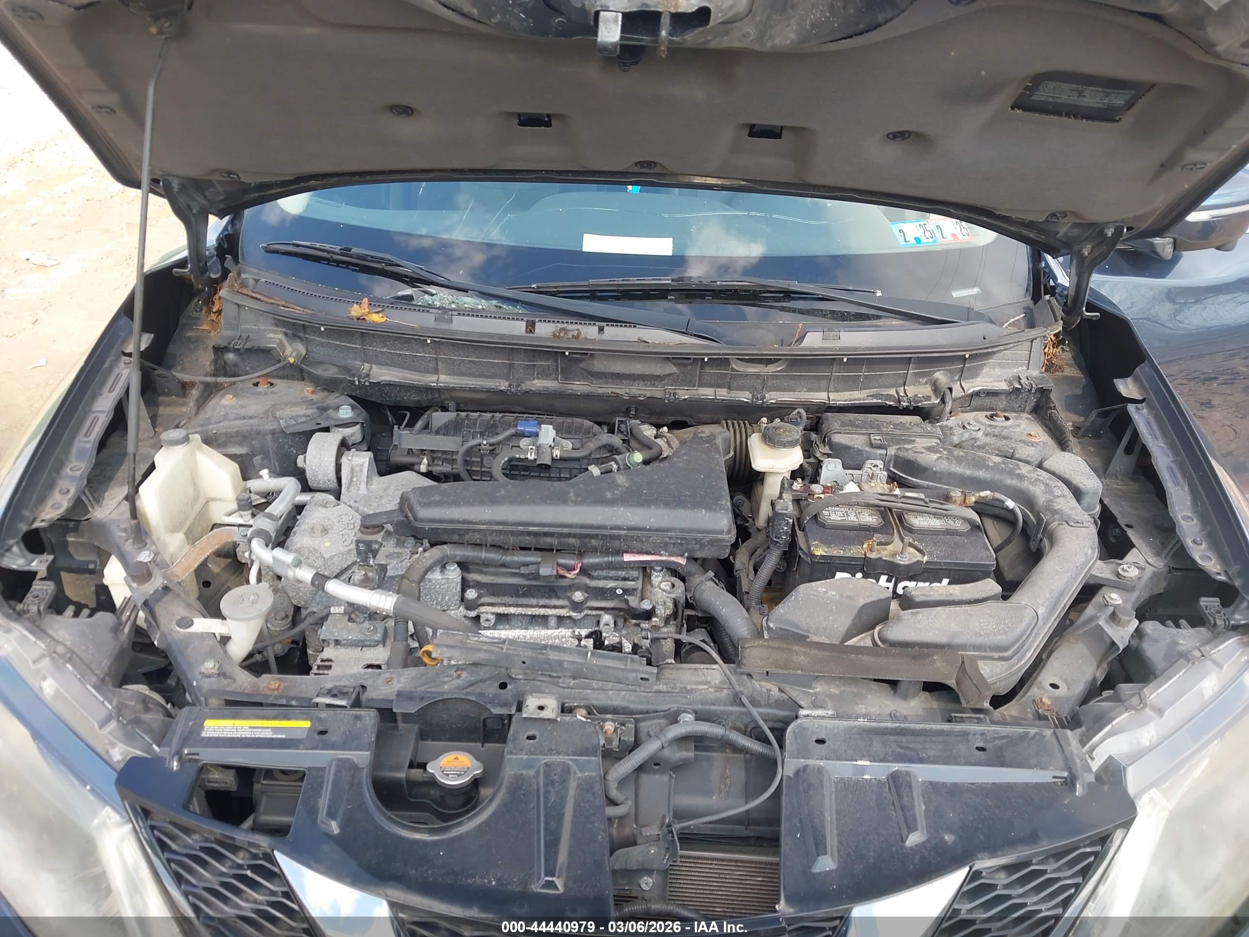 NISSAN ROGUE image 10