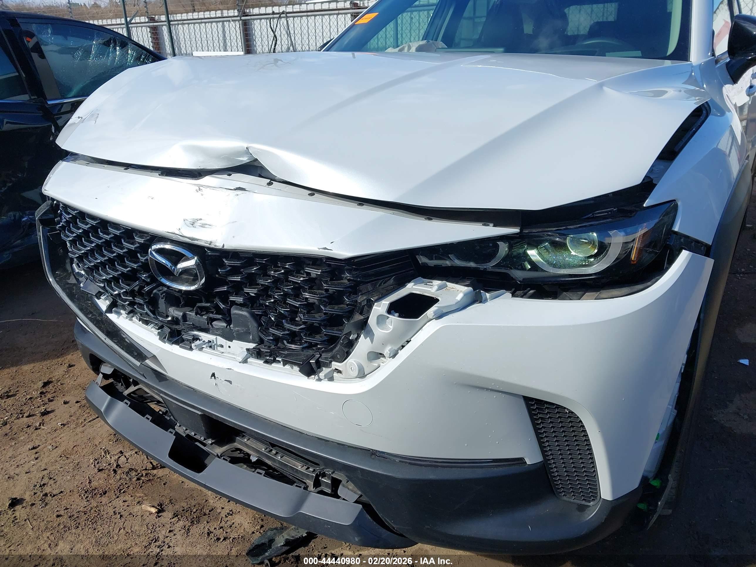 MAZDA CX-50 image 6