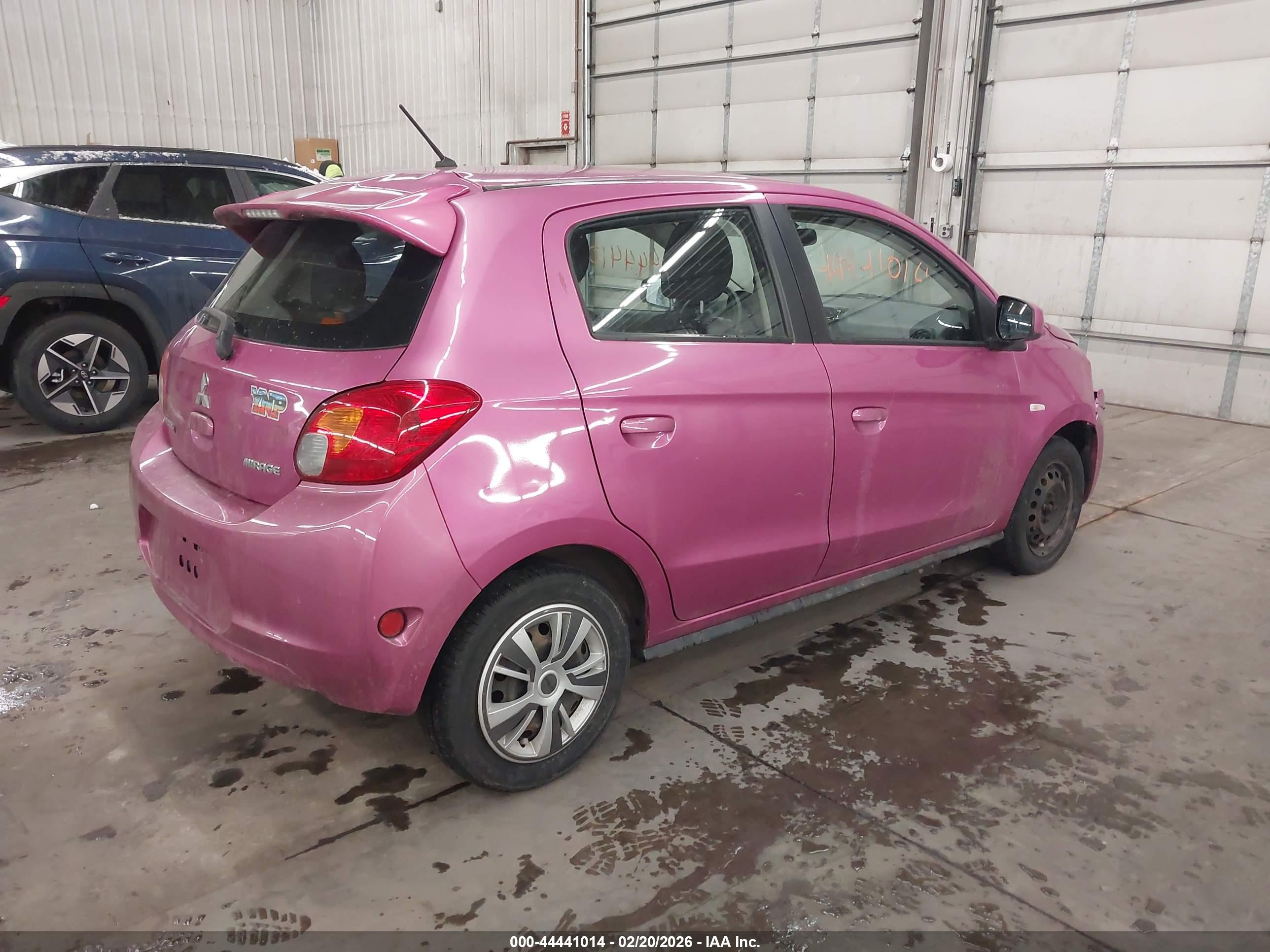 MITSUBISHI MIRAGE image 4