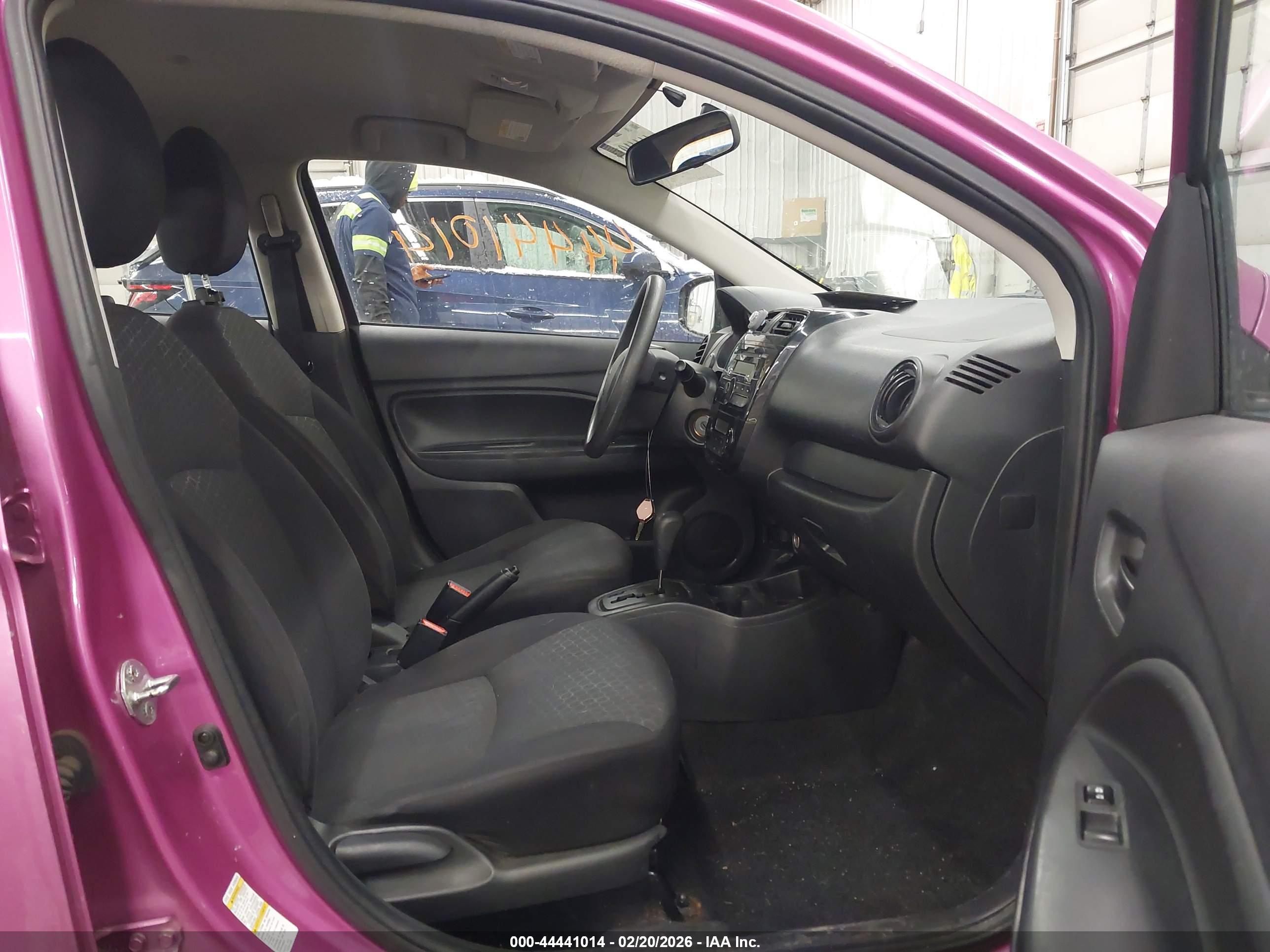MITSUBISHI MIRAGE image 5