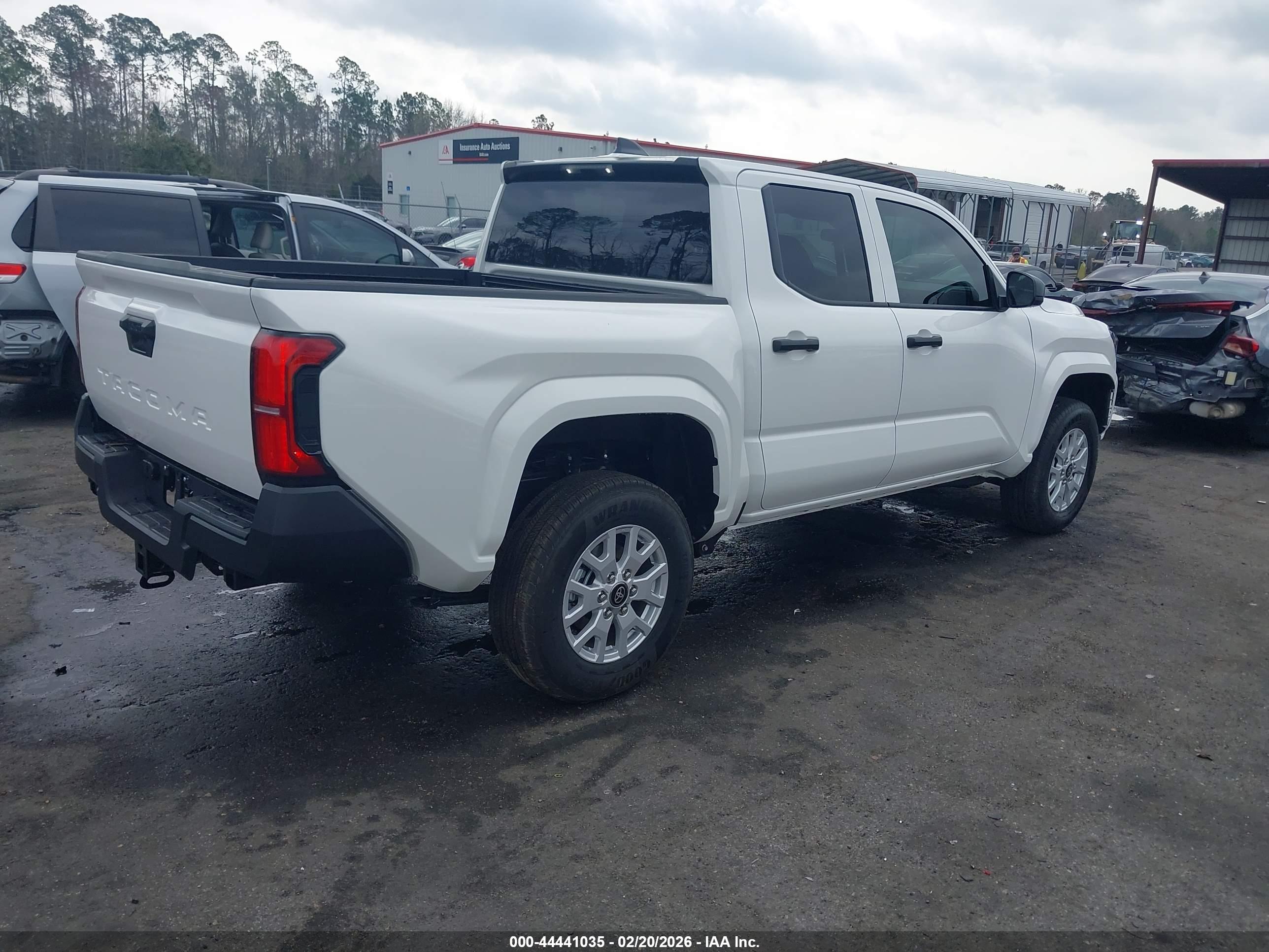 TOYOTA TACOMA image 4