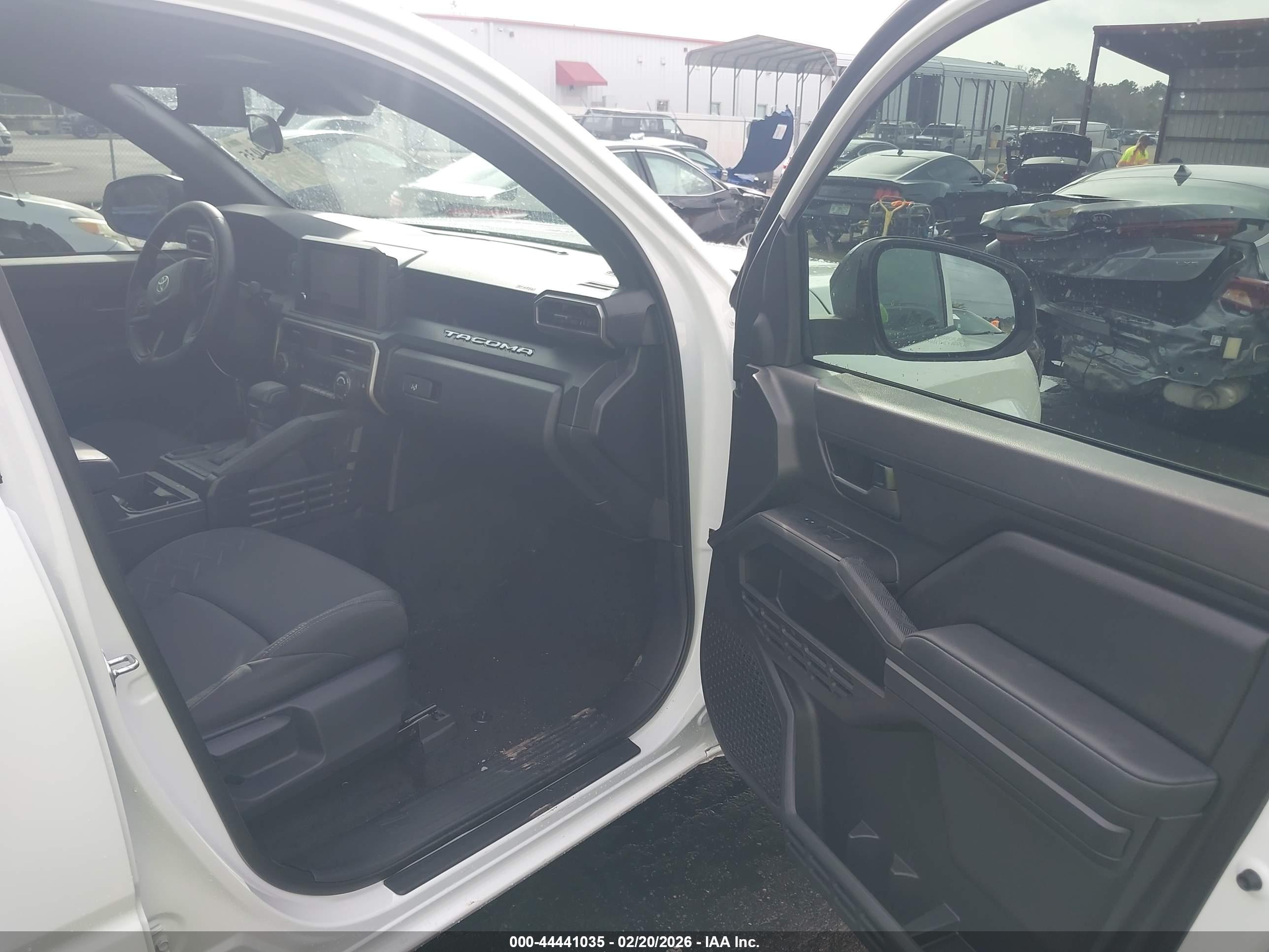 TOYOTA TACOMA image 5