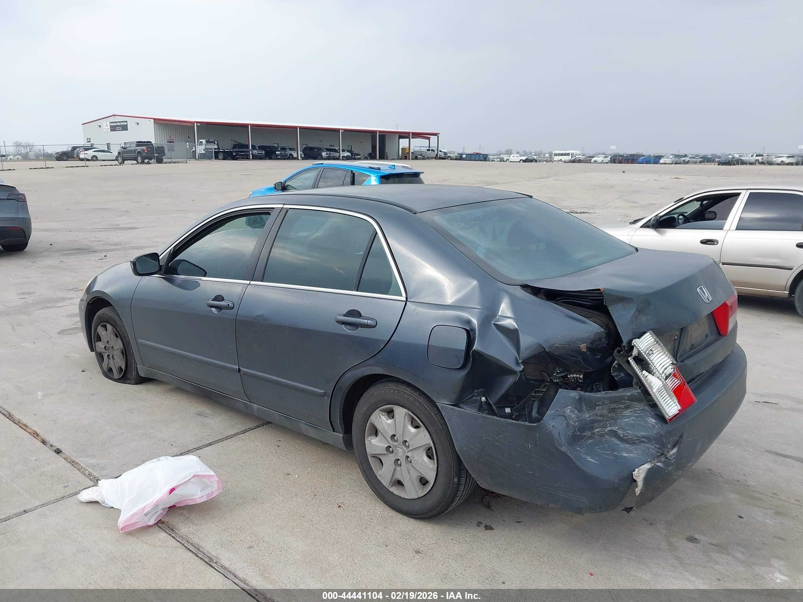 HONDA ACCORD image 3