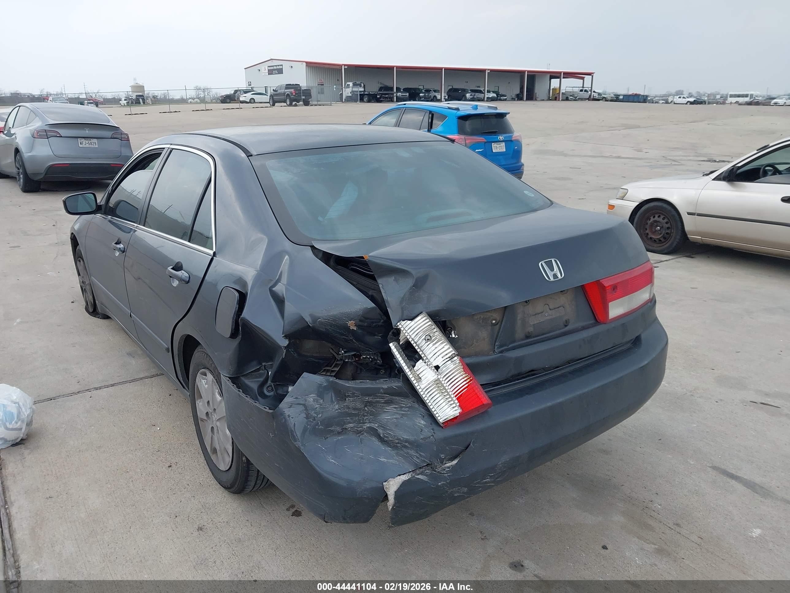 HONDA ACCORD image 6