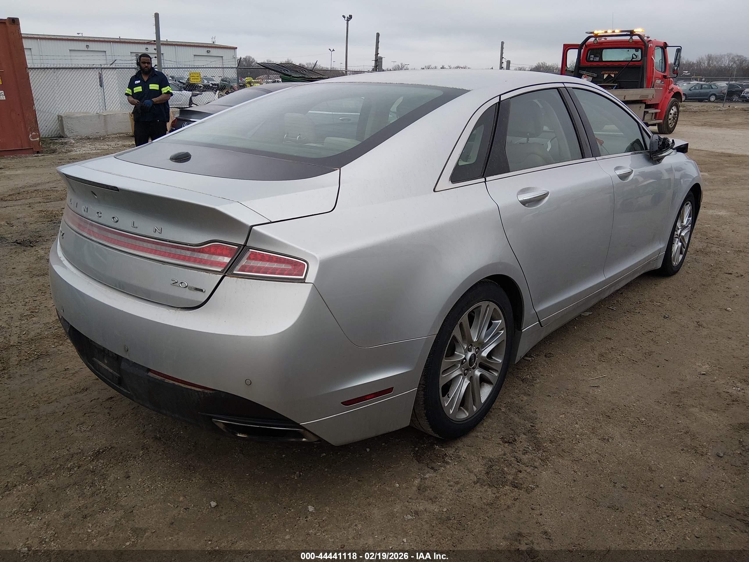 LINCOLN MKZ image 4