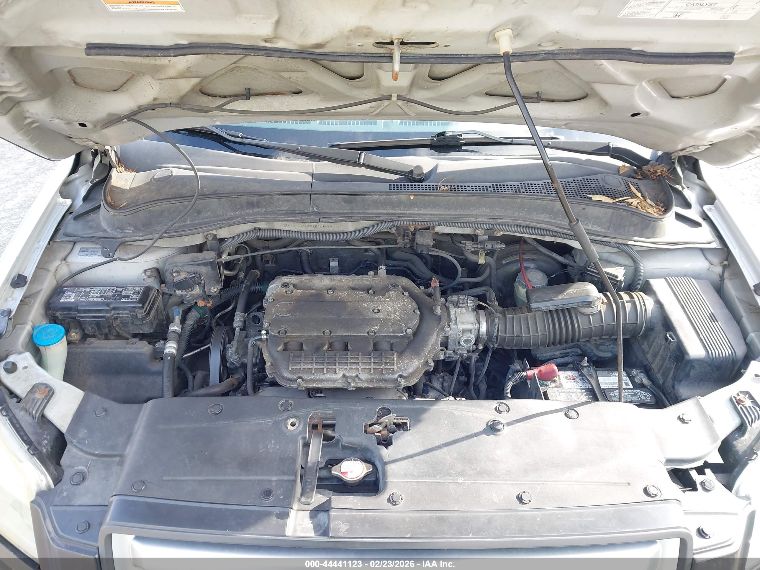 HONDA PILOT image 10