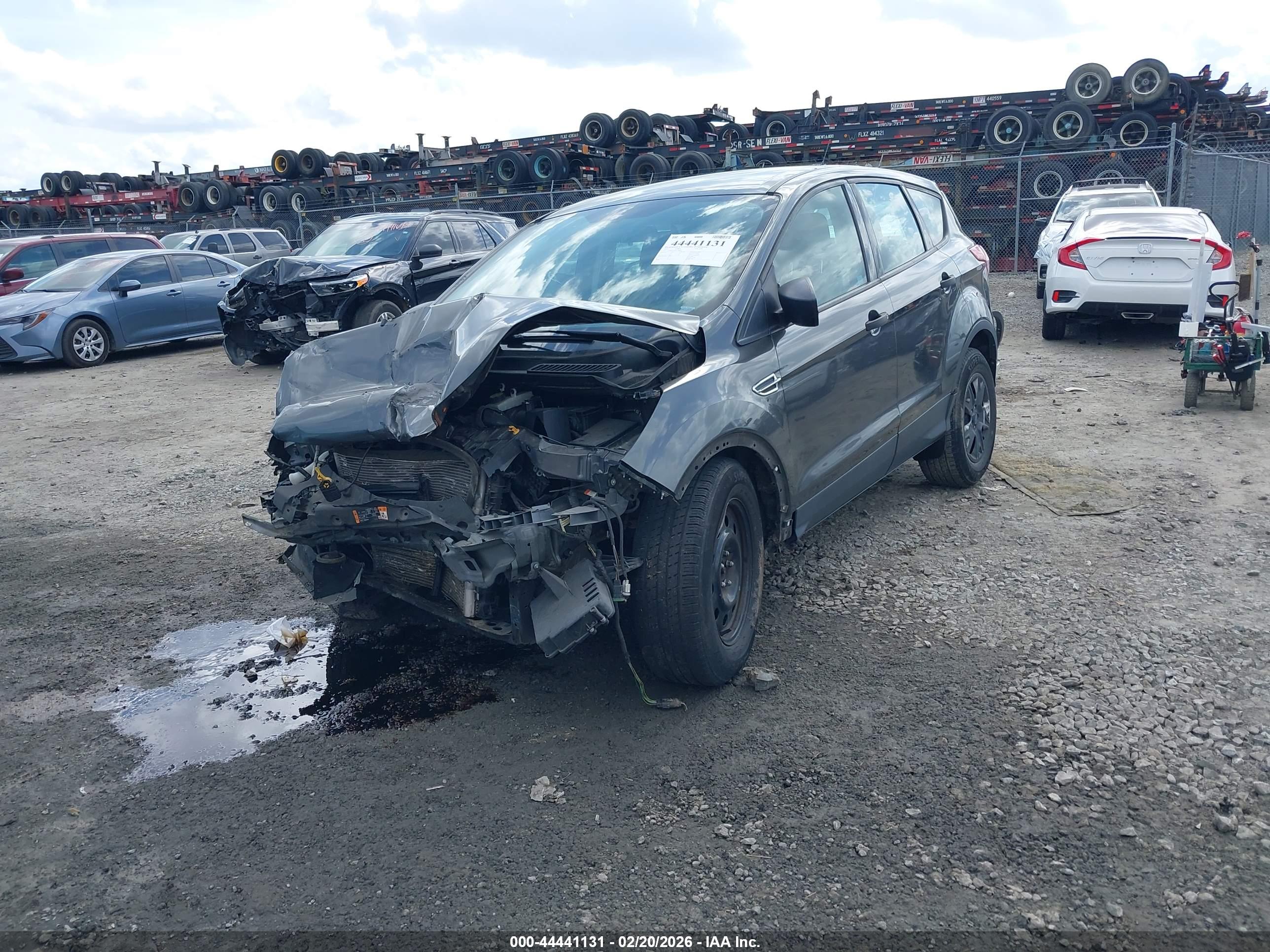 FORD ESCAPE image 2