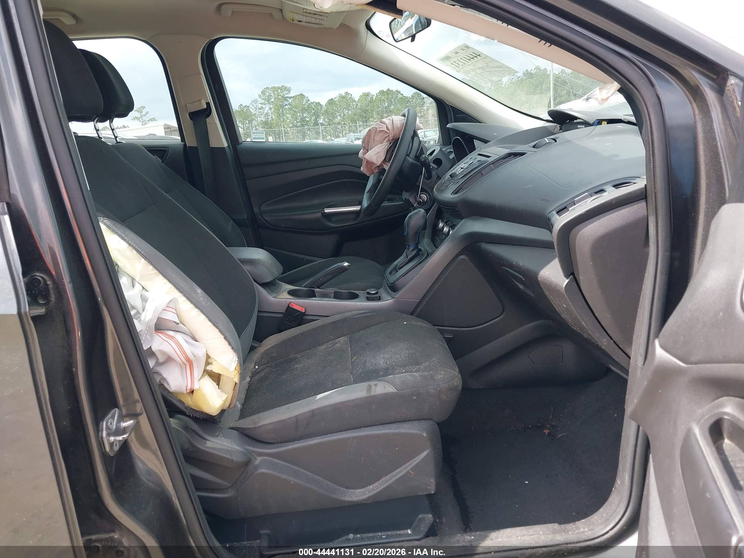 FORD ESCAPE image 5