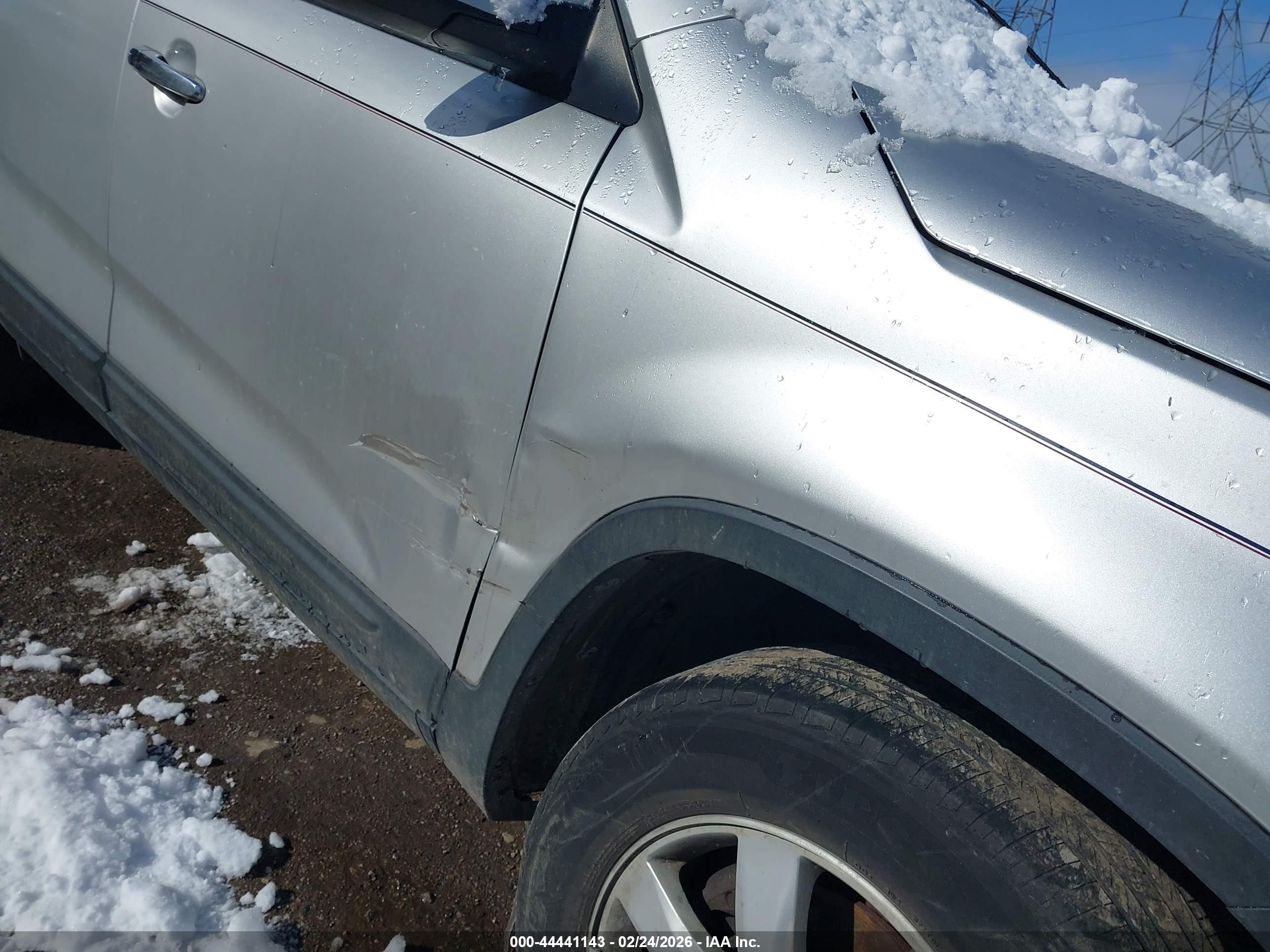 KIA SORENTO image 6