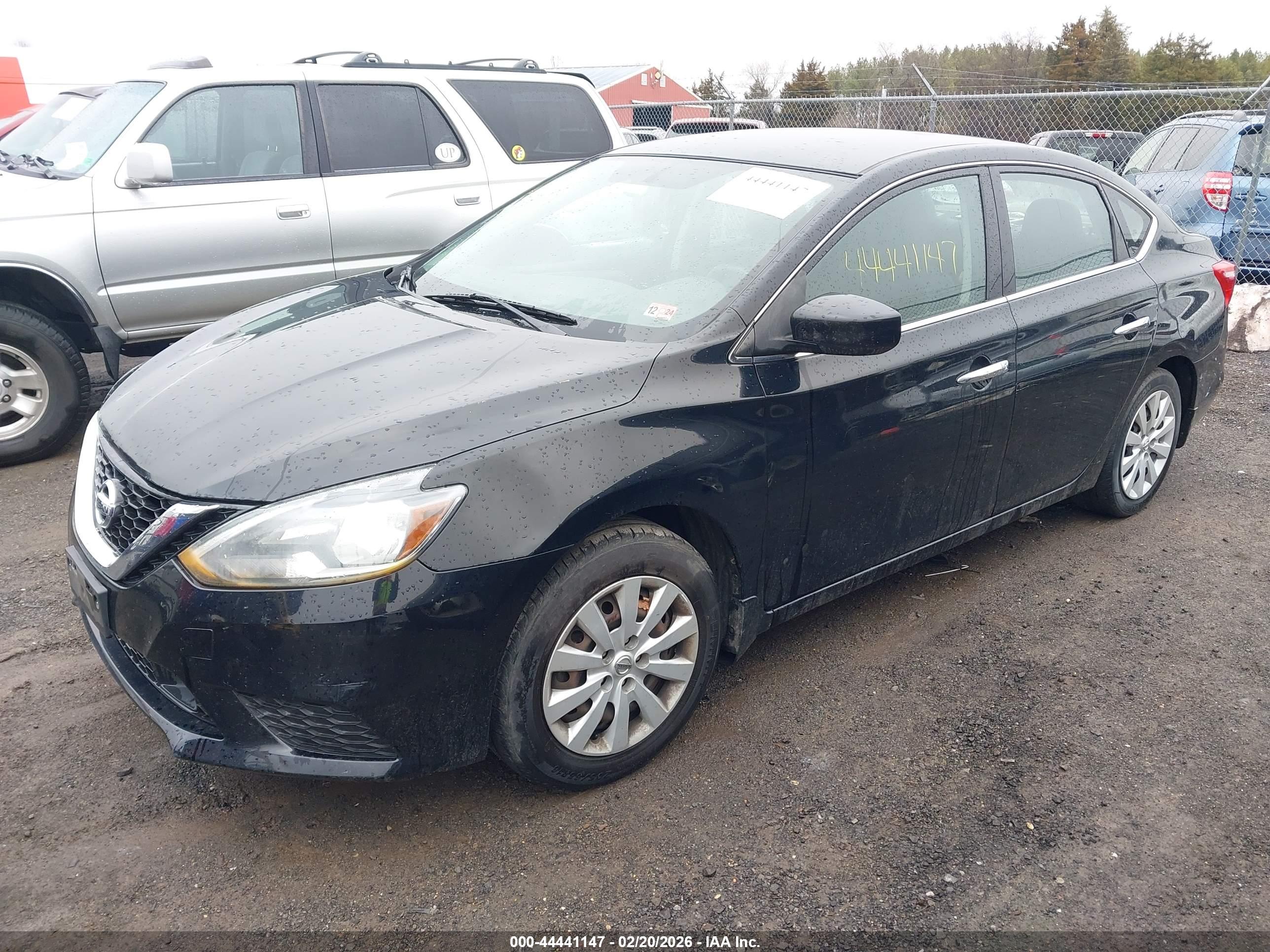 NISSAN SENTRA image 2