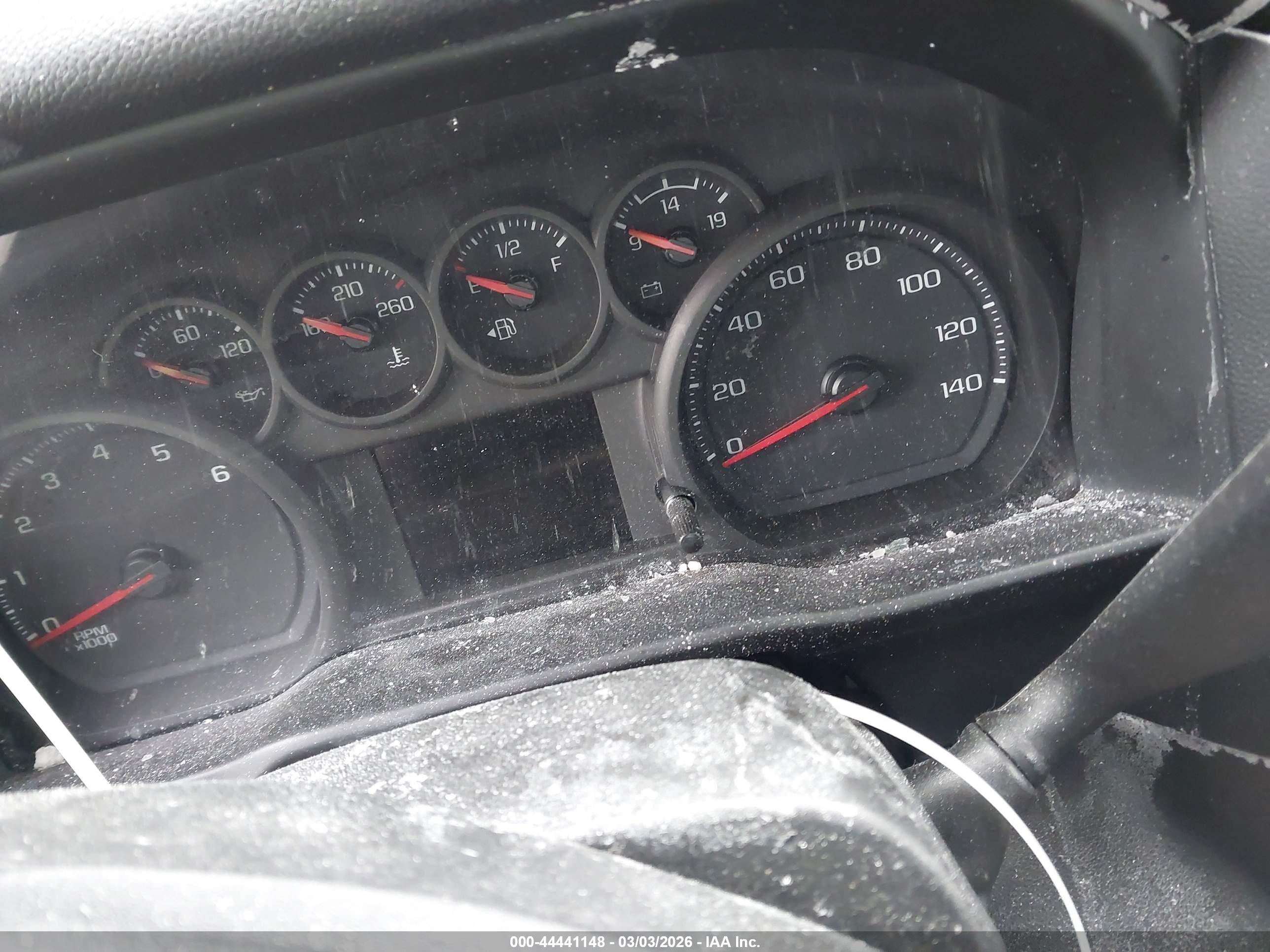 CHEVROLET SILVERADO image 7