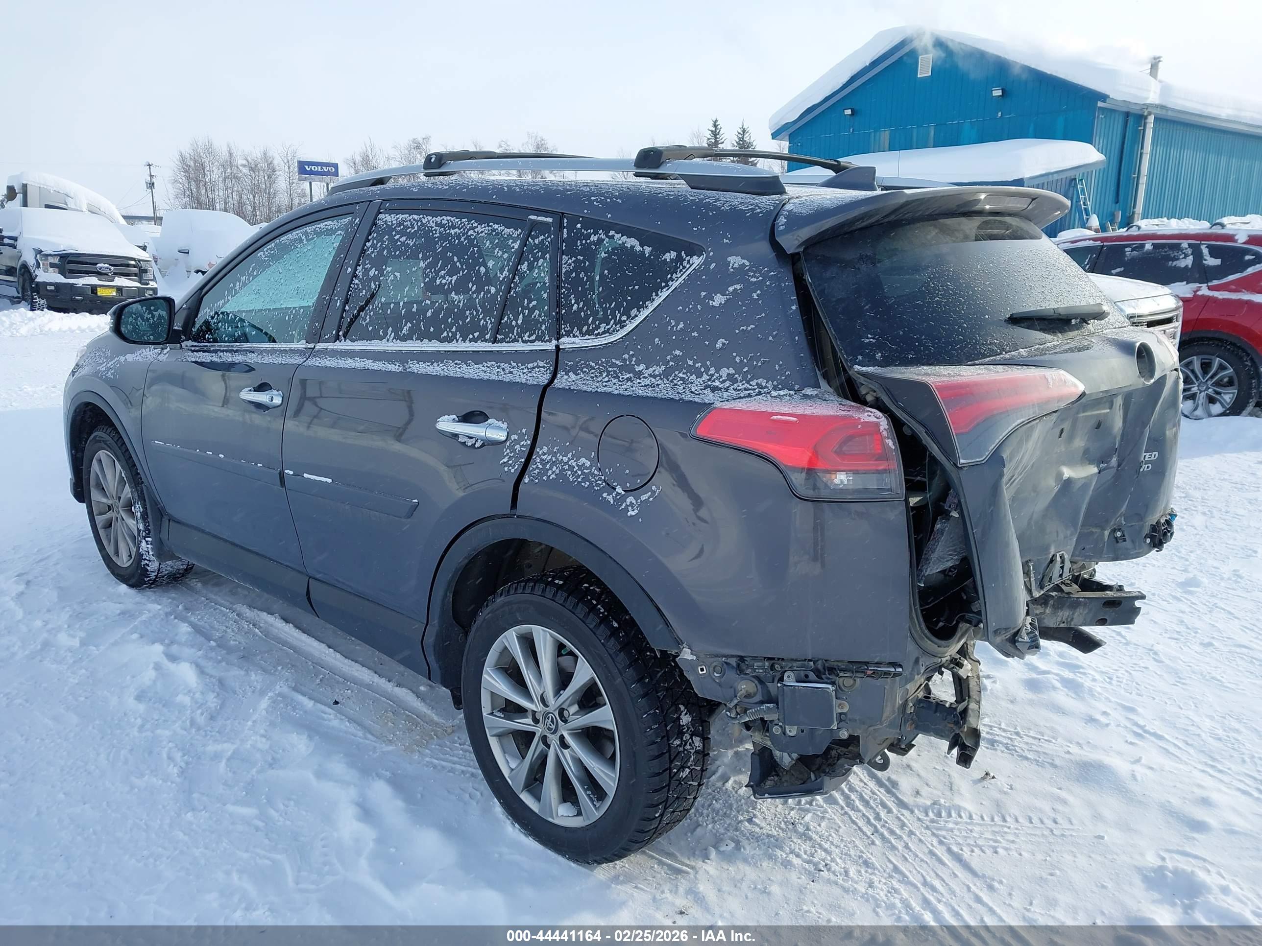 TOYOTA RAV4 image 3