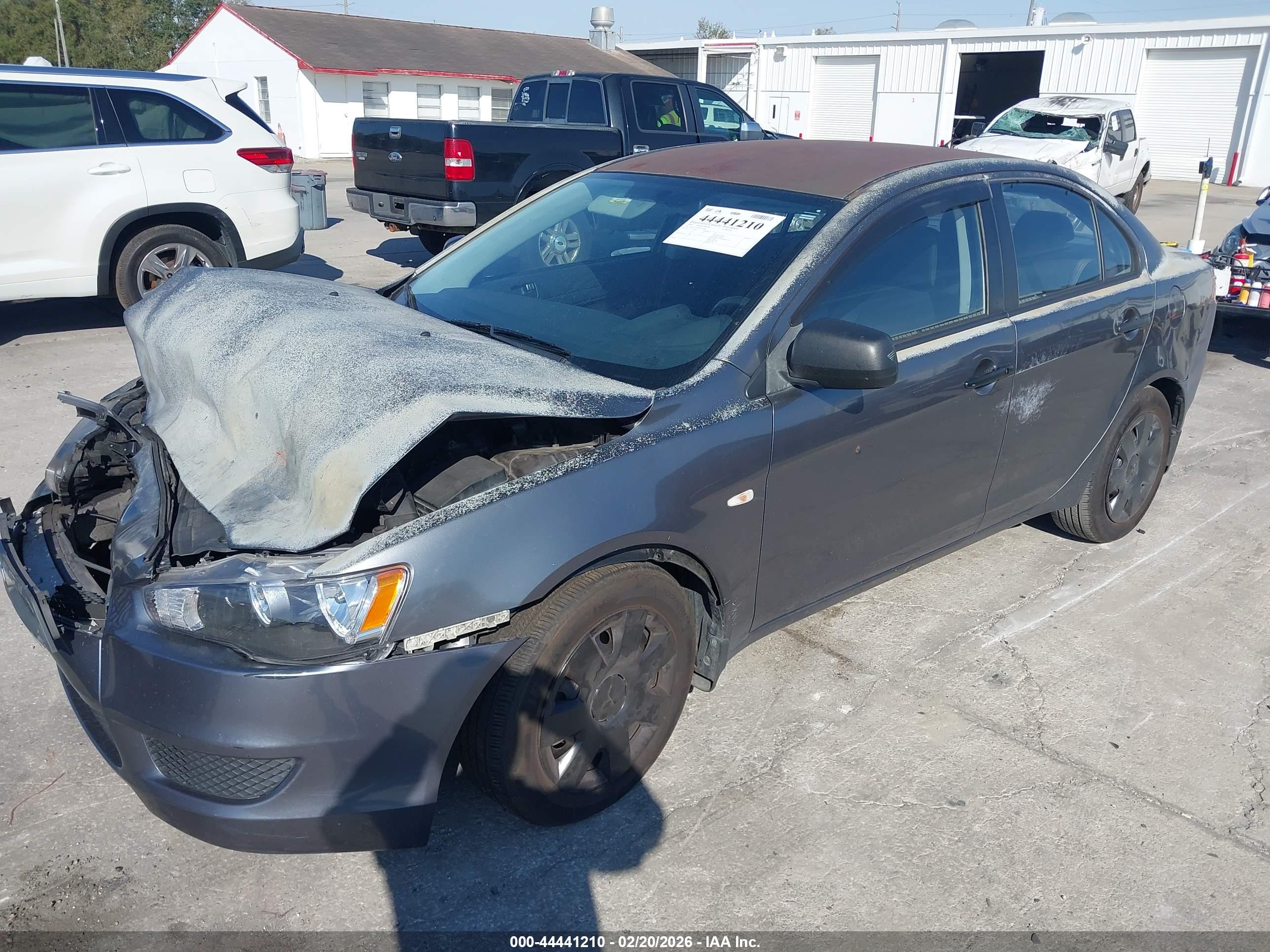 MITSUBISHI LANCER image 2