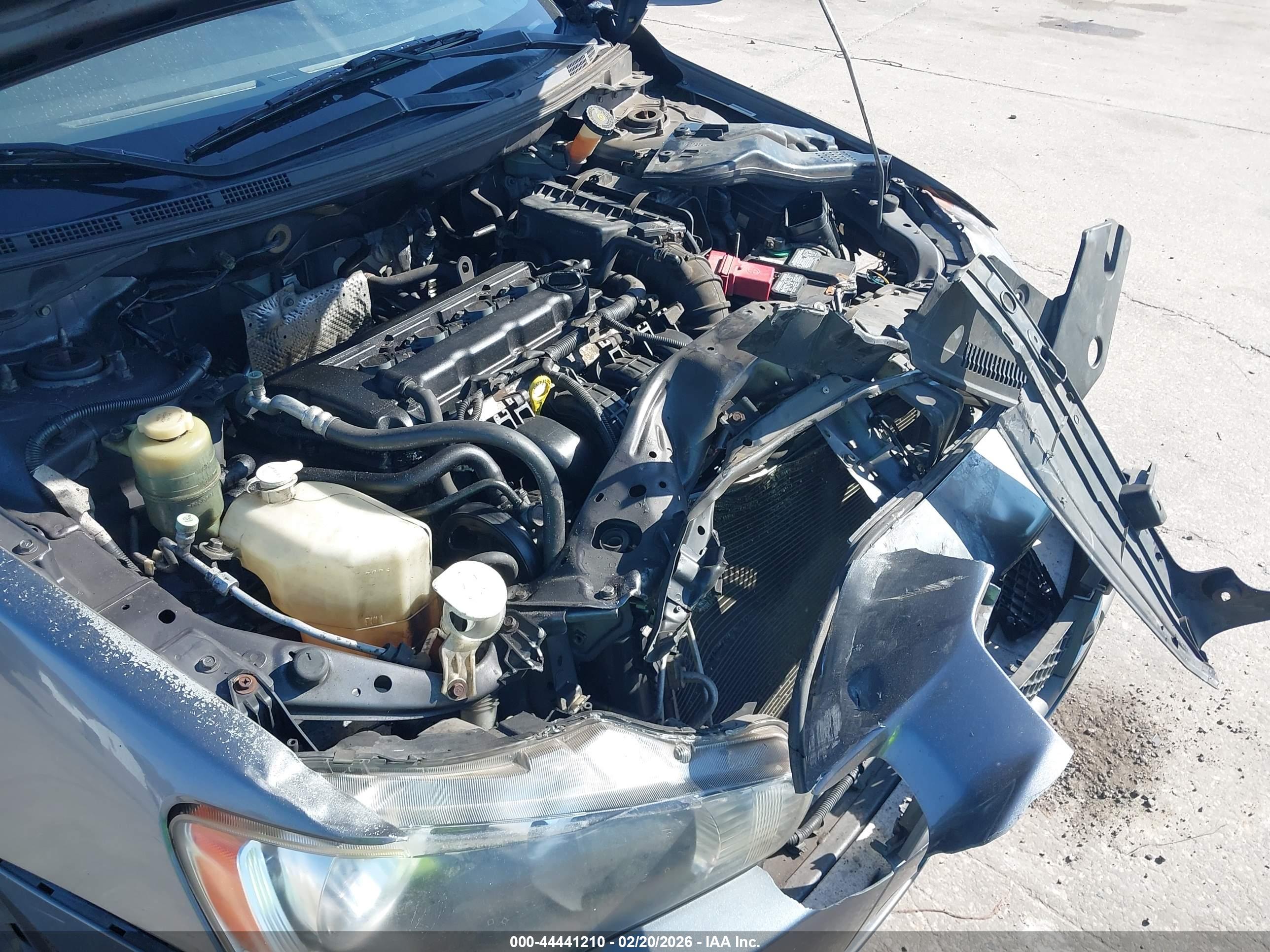 MITSUBISHI LANCER image 6