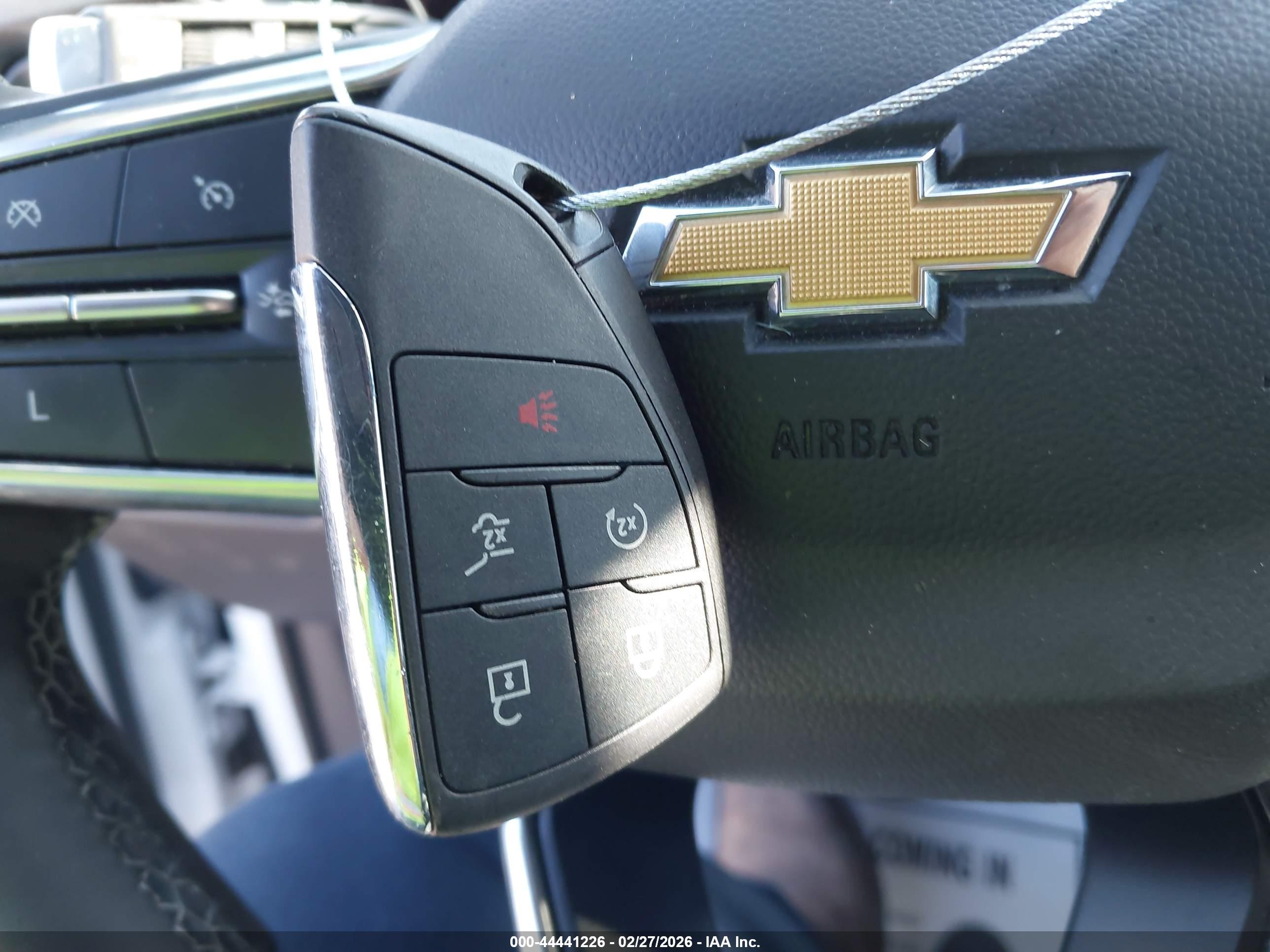 CHEVROLET TRAVERSE image 11