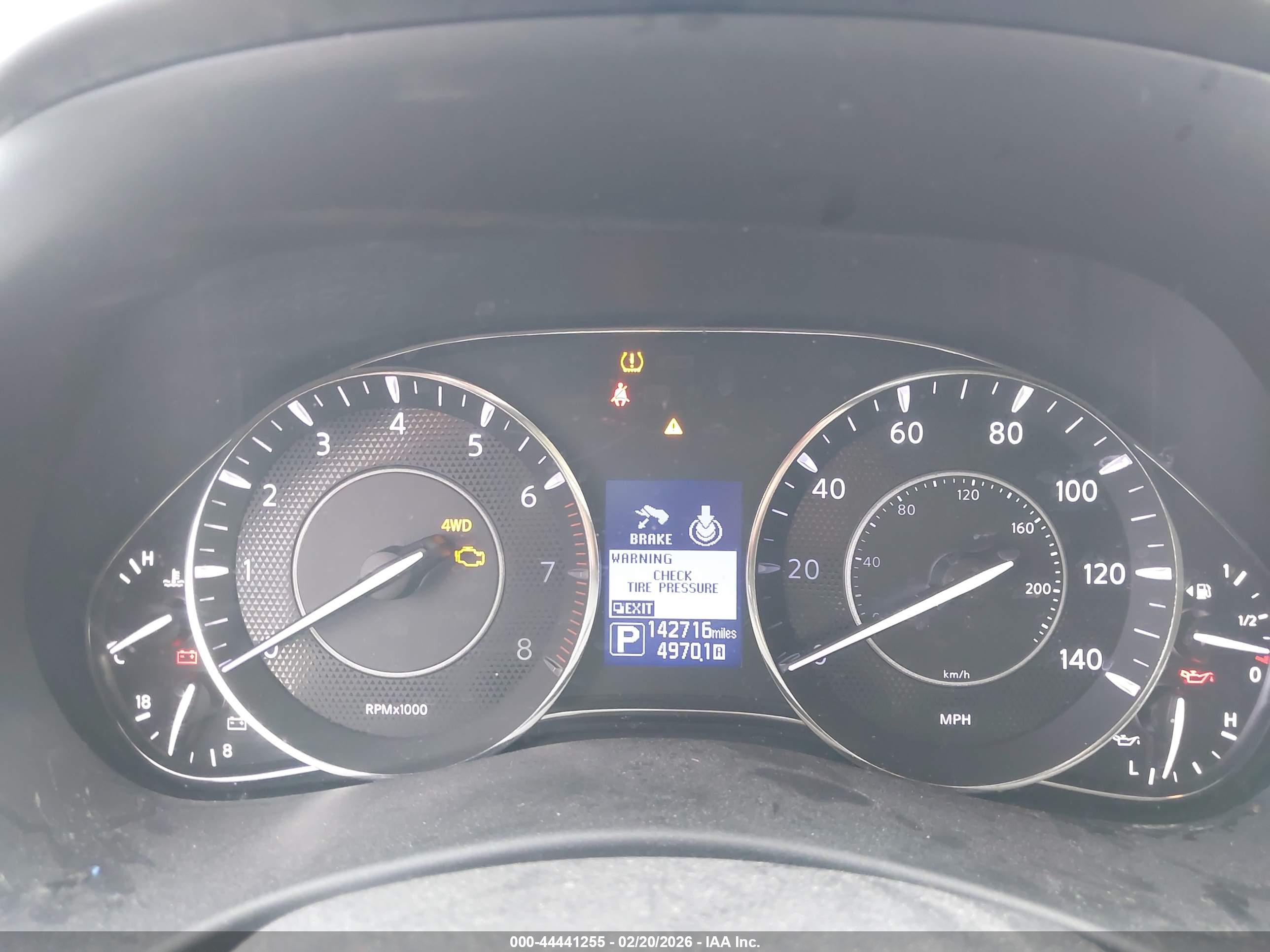 NISSAN ARMADA image 7