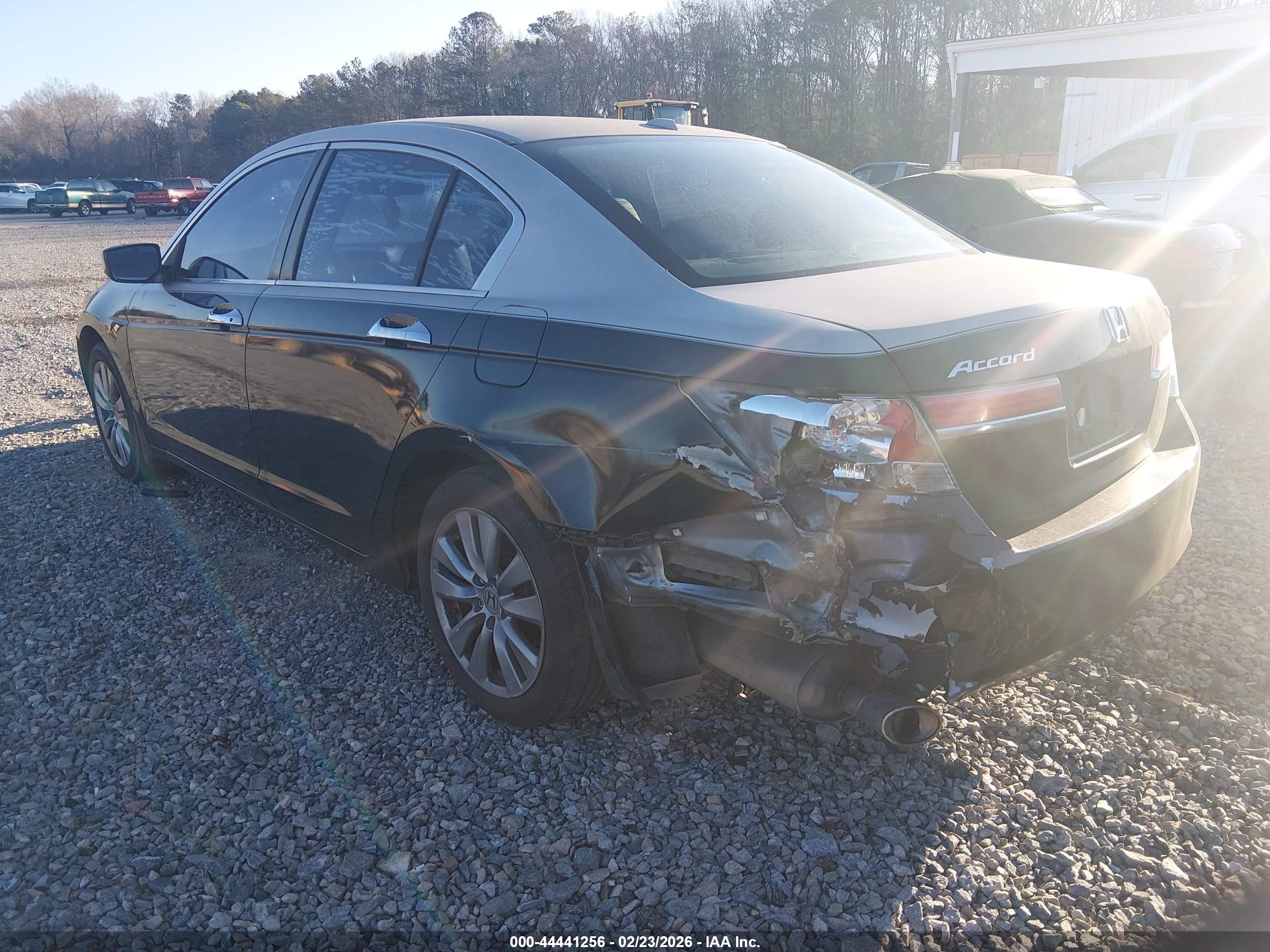 HONDA ACCORD image 3