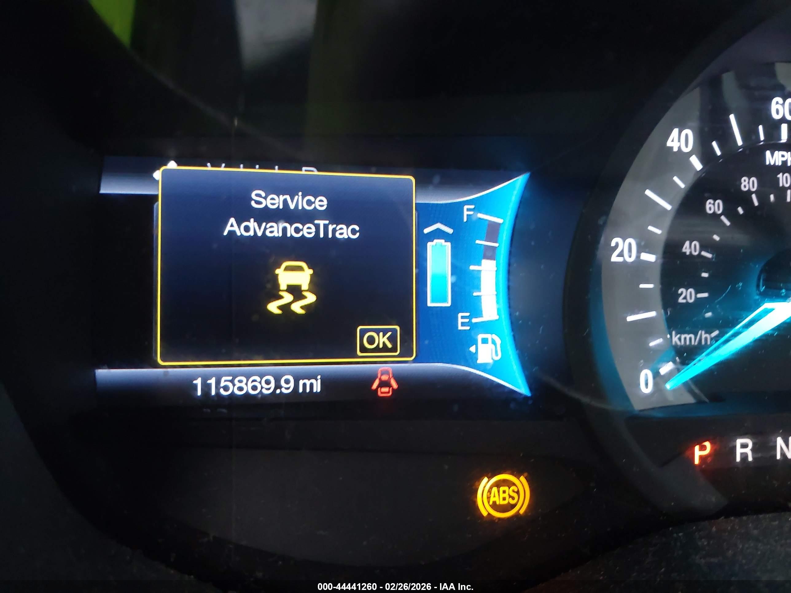 FORD FUSION image 7