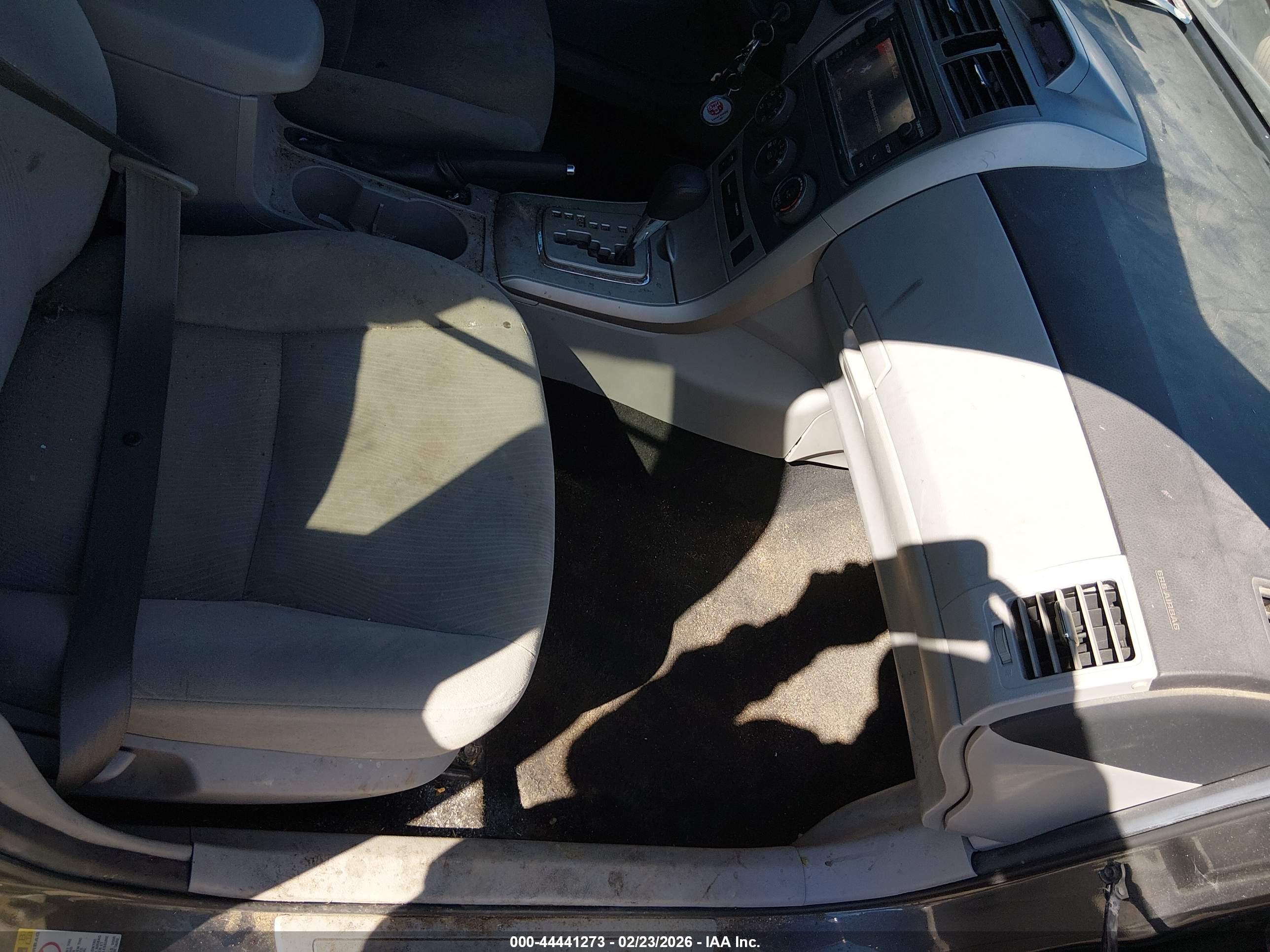 TOYOTA COROLLA image 5