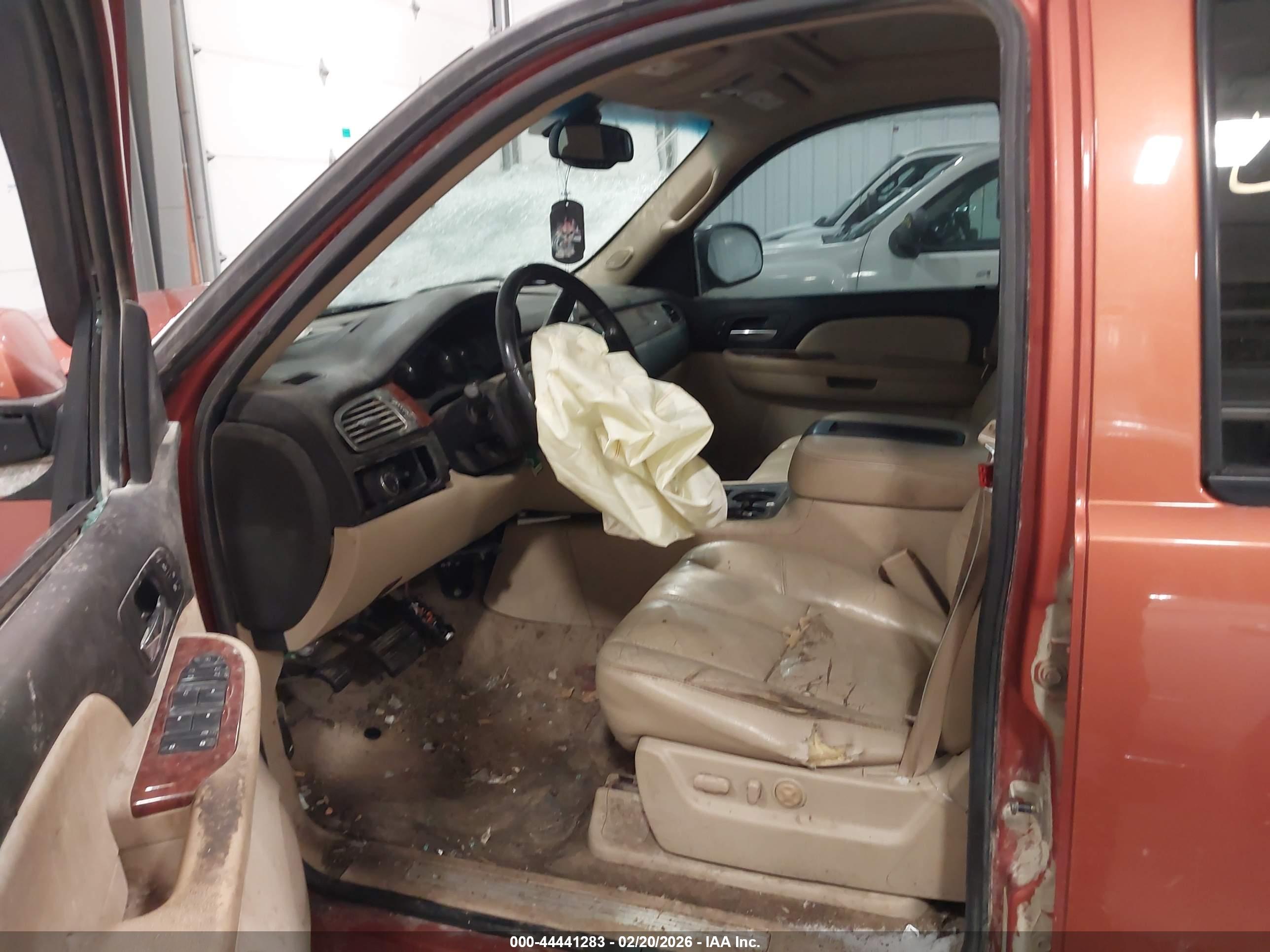 CHEVROLET AVALANCHE image 5