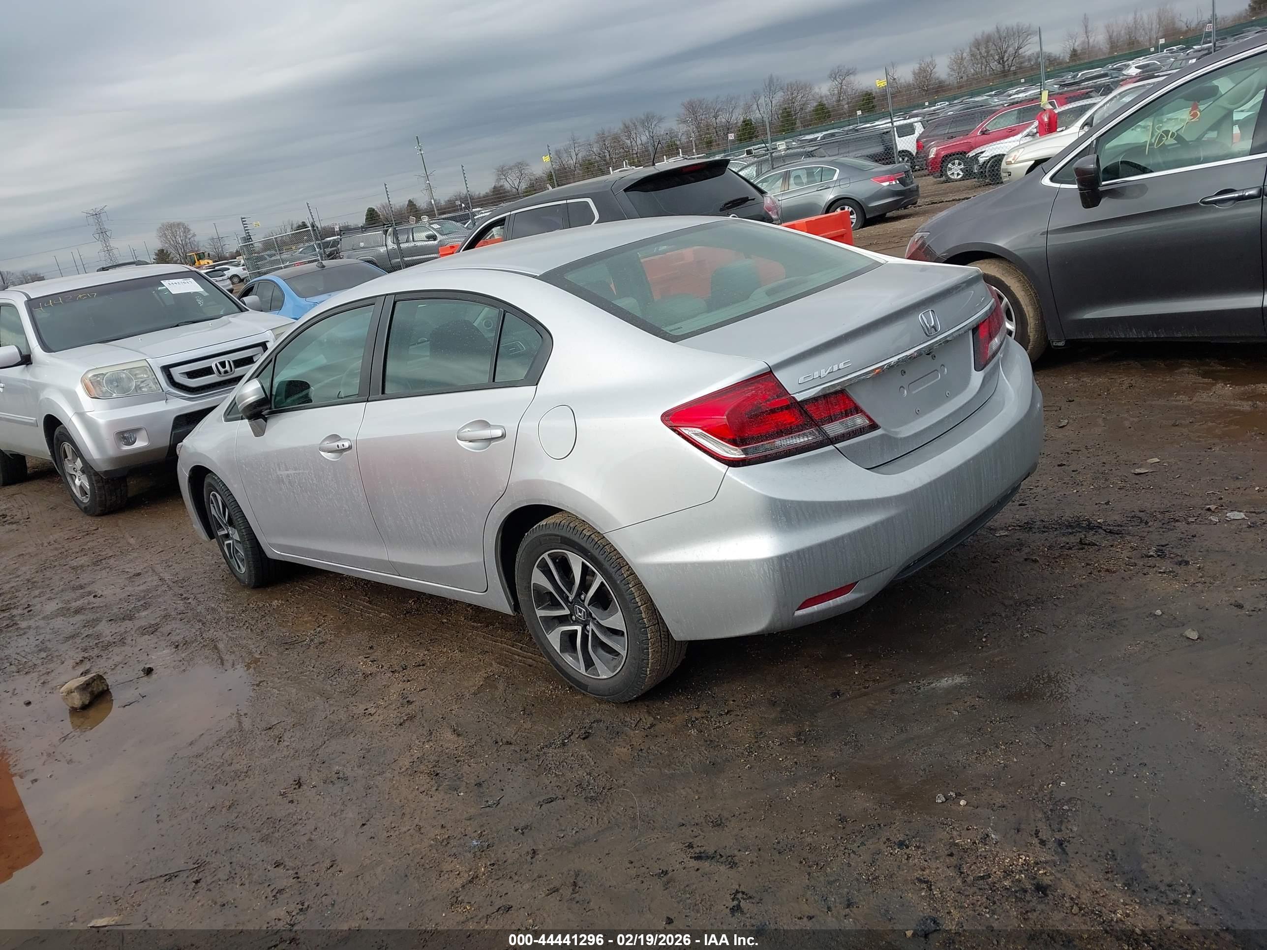 HONDA CIVIC image 3