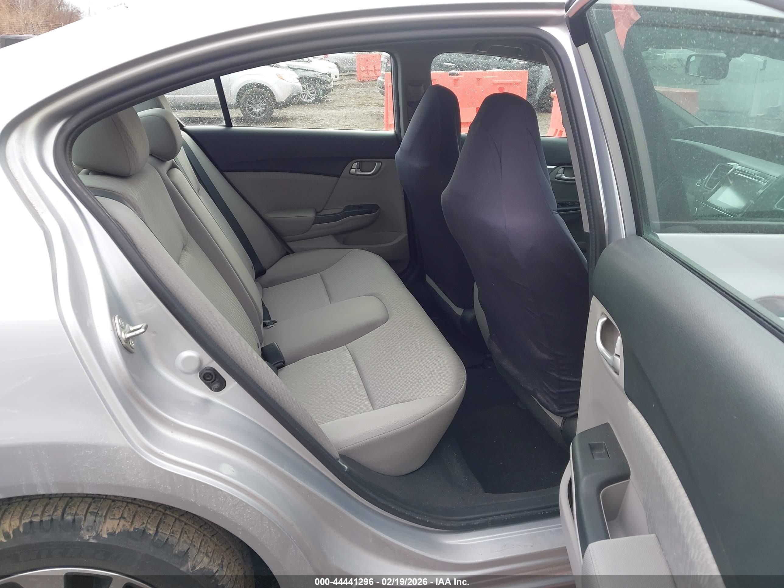 HONDA CIVIC image 8