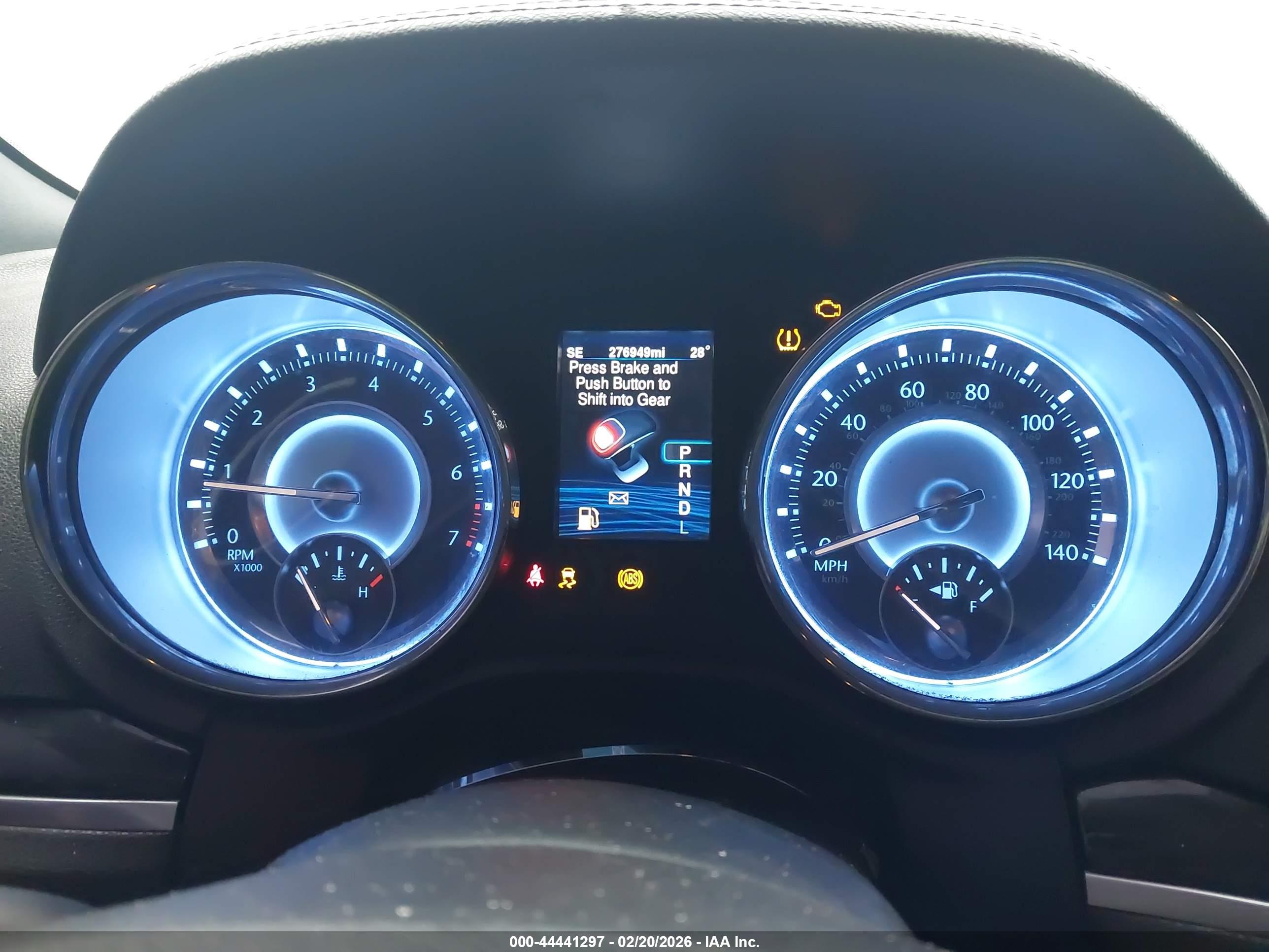 CHRYSLER 300C image 7