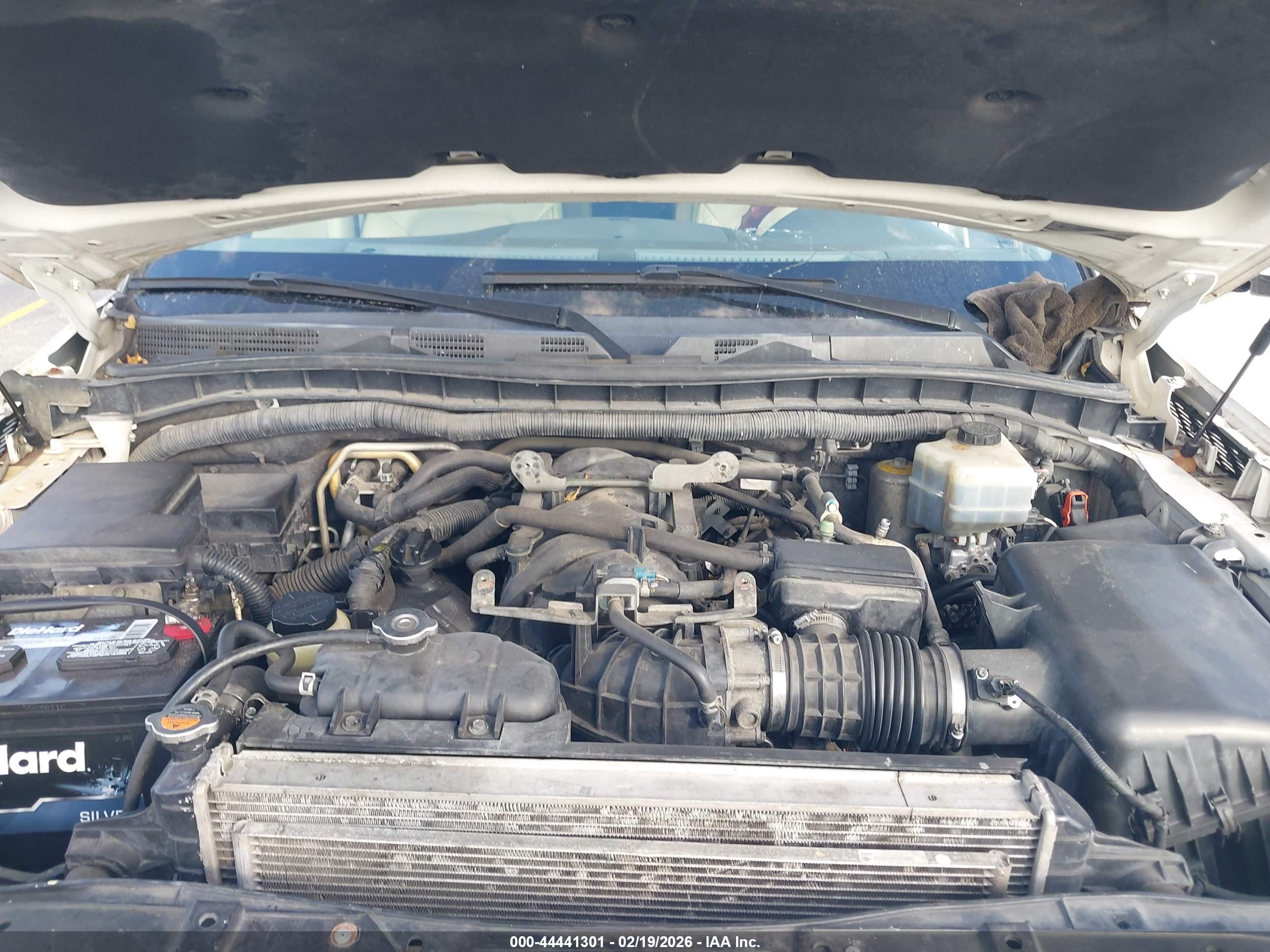 INFINITI QX56 image 10
