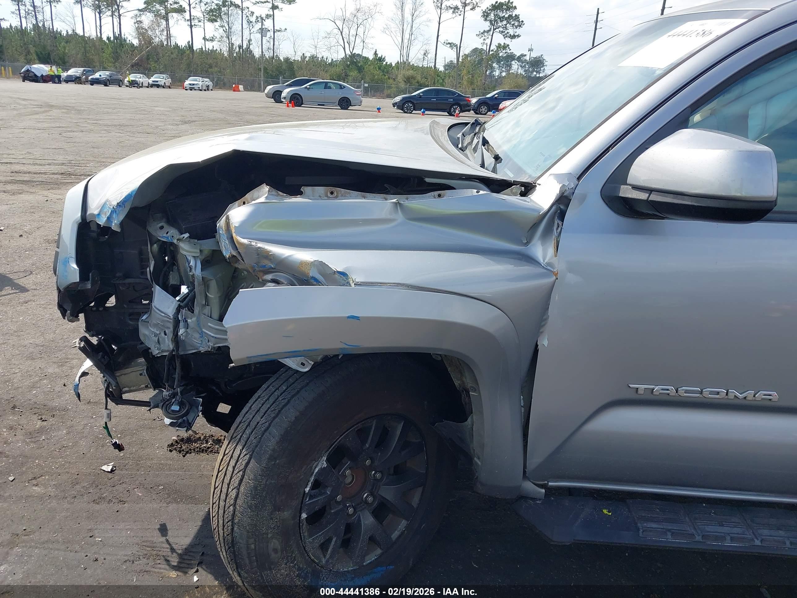 TOYOTA TACOMA image 6