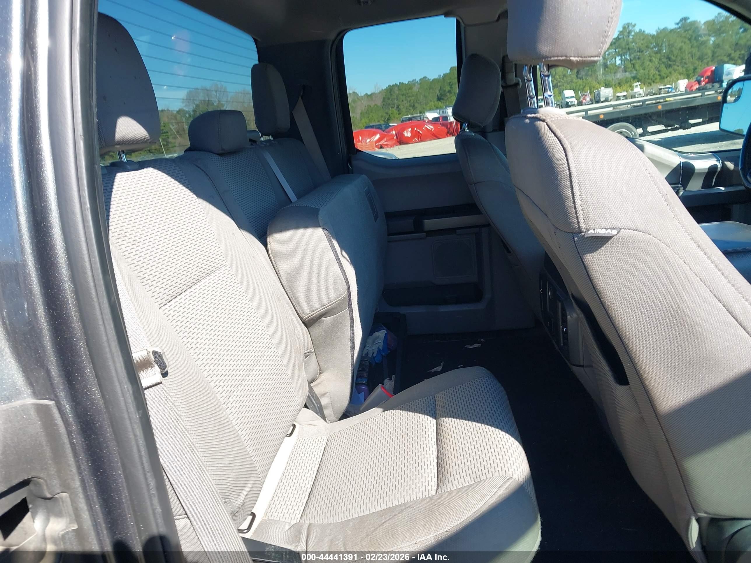 FORD F-150 image 8
