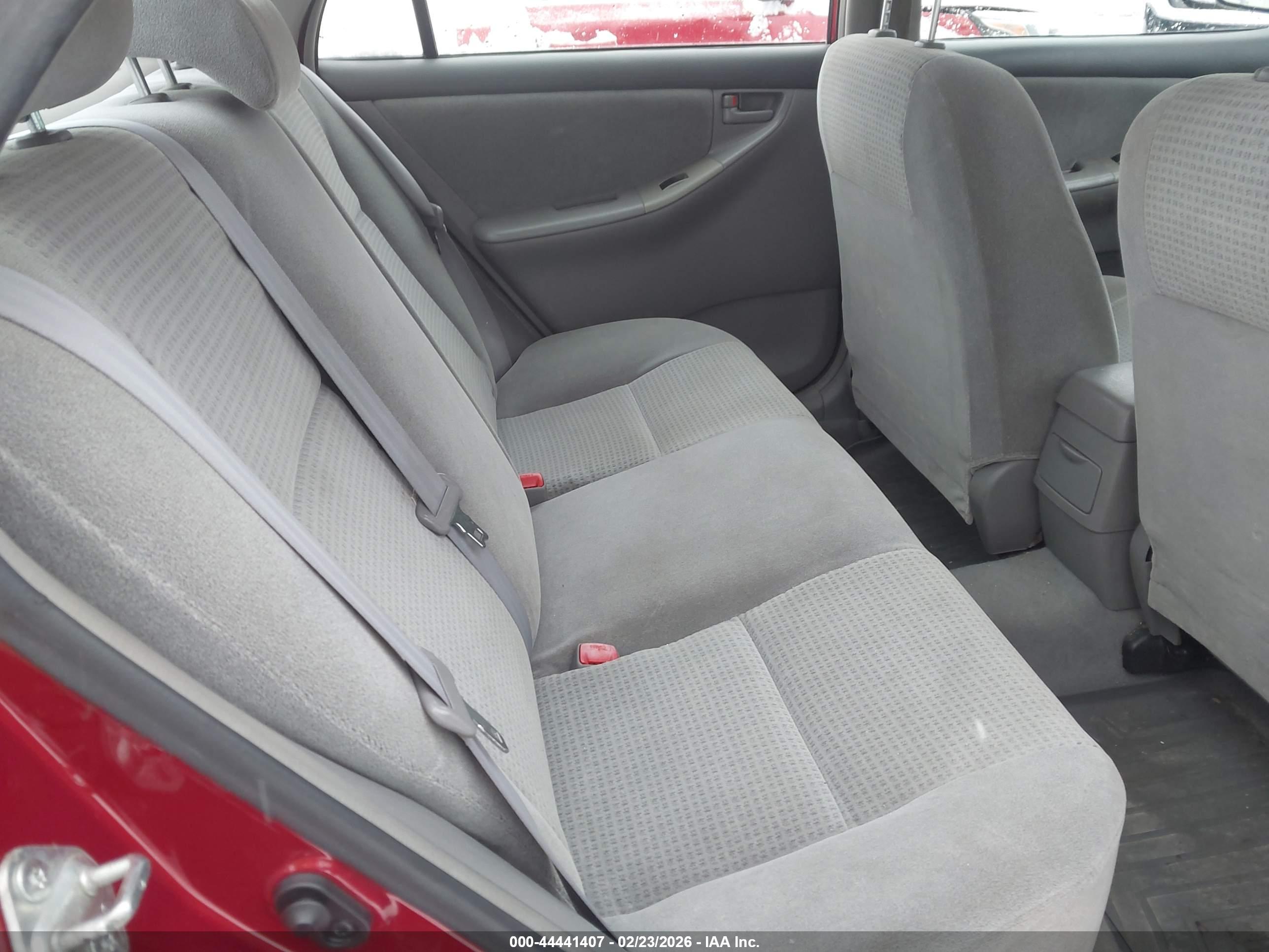 TOYOTA COROLLA image 8