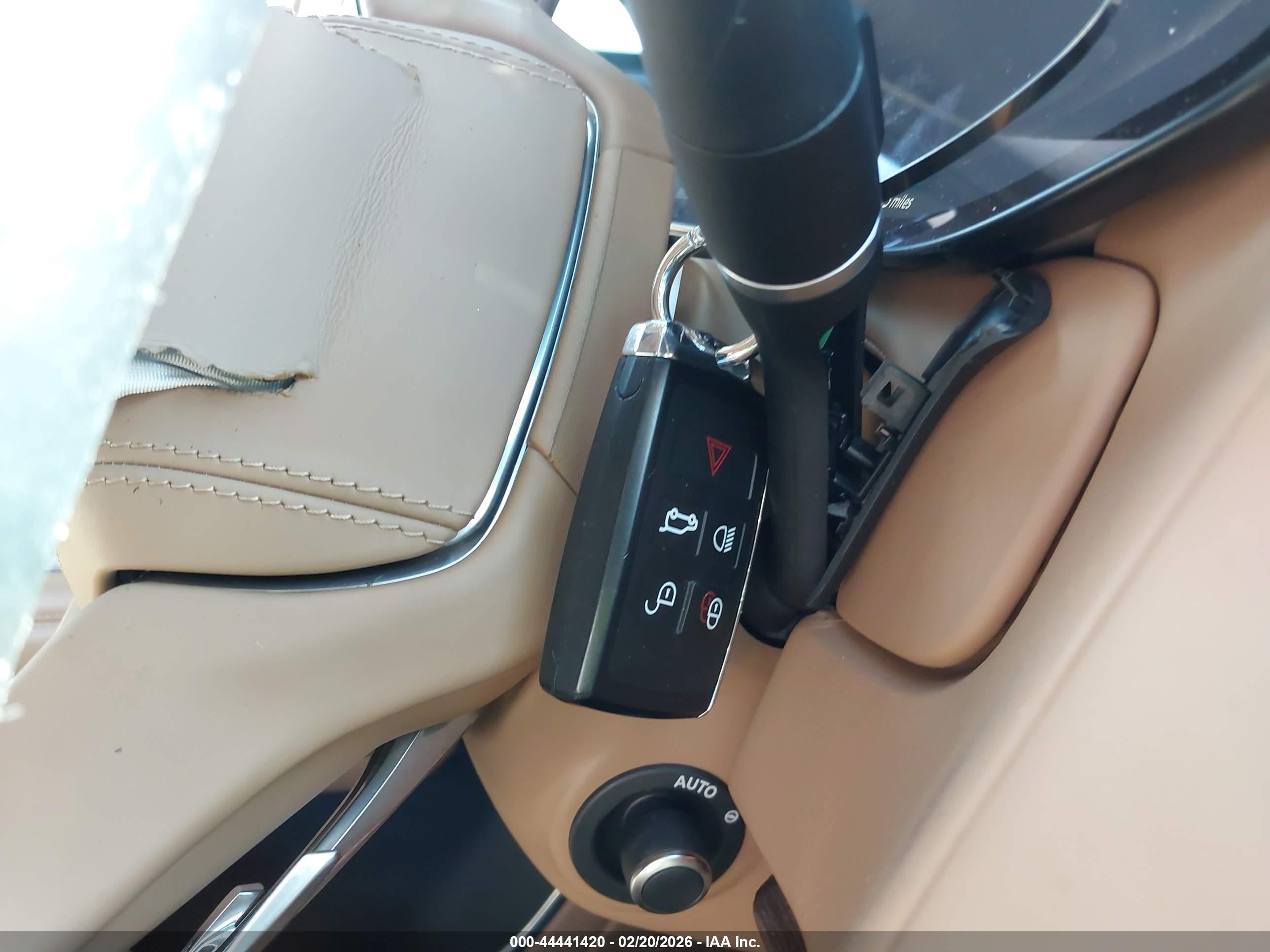 LAND ROVER image 11