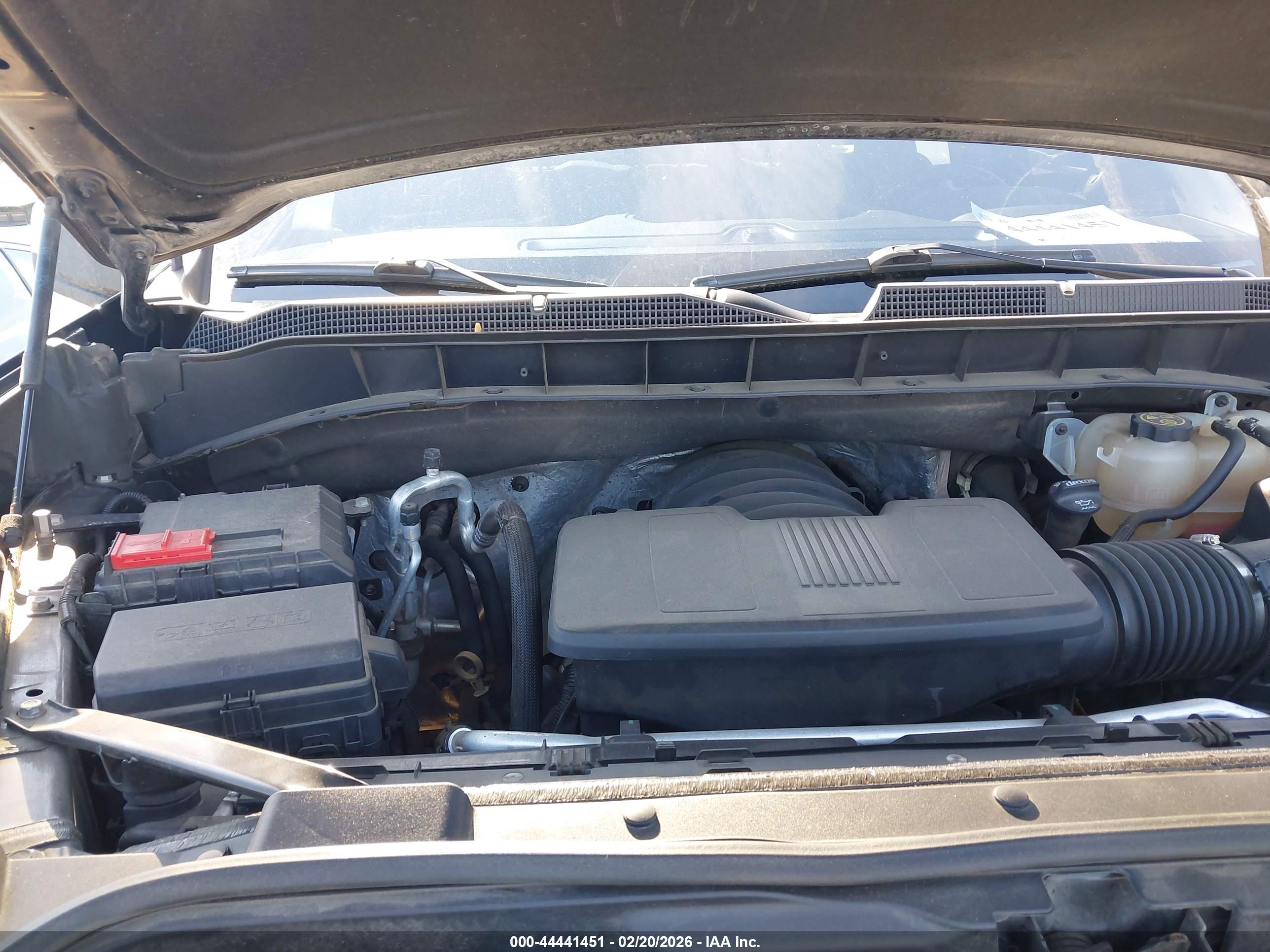 CHEVROLET SILVERADO image 10