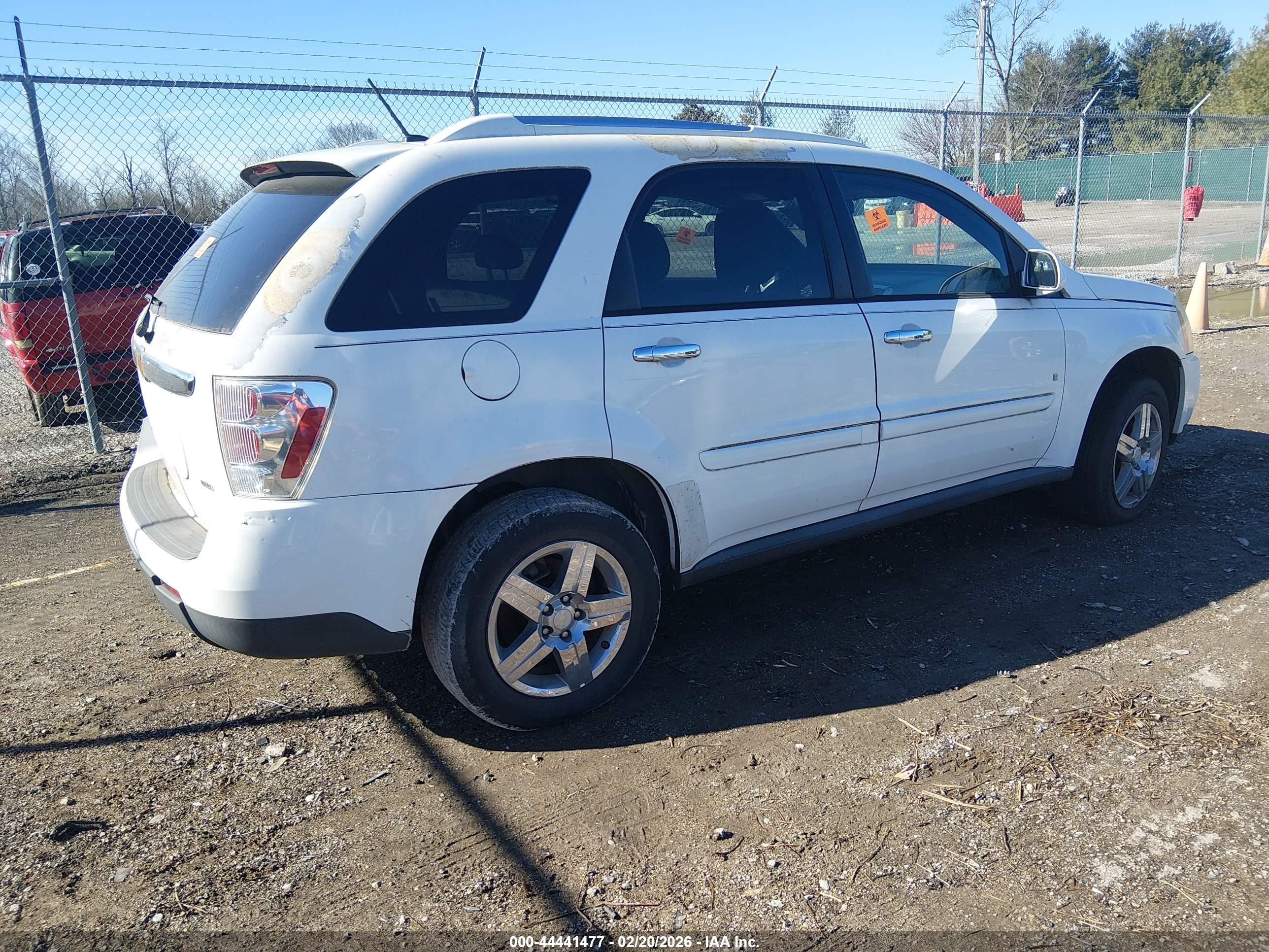 CHEVROLET EQUINOX image 4