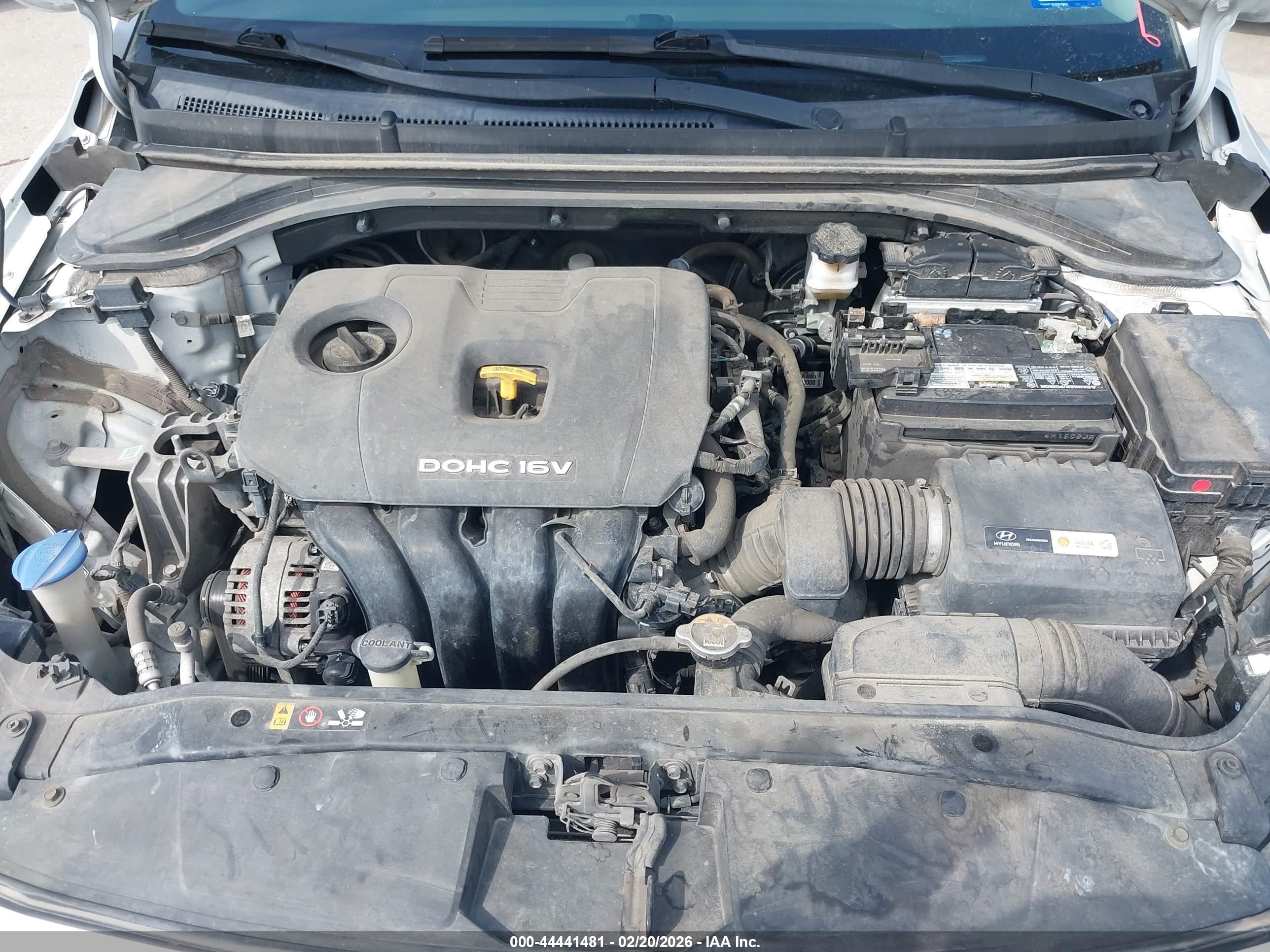 HYUNDAI ELANTRA image 10