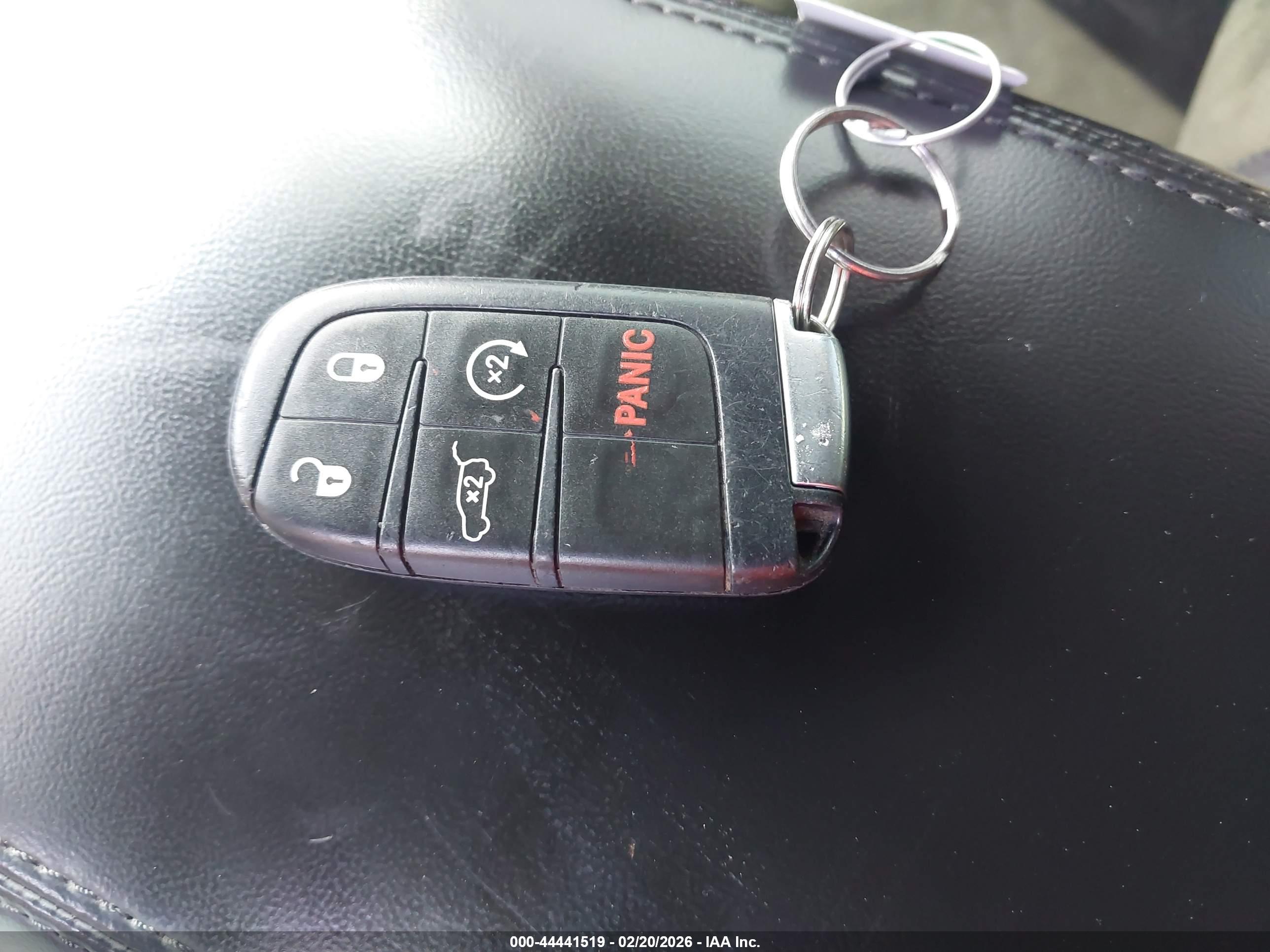 JEEP GRAND image 11