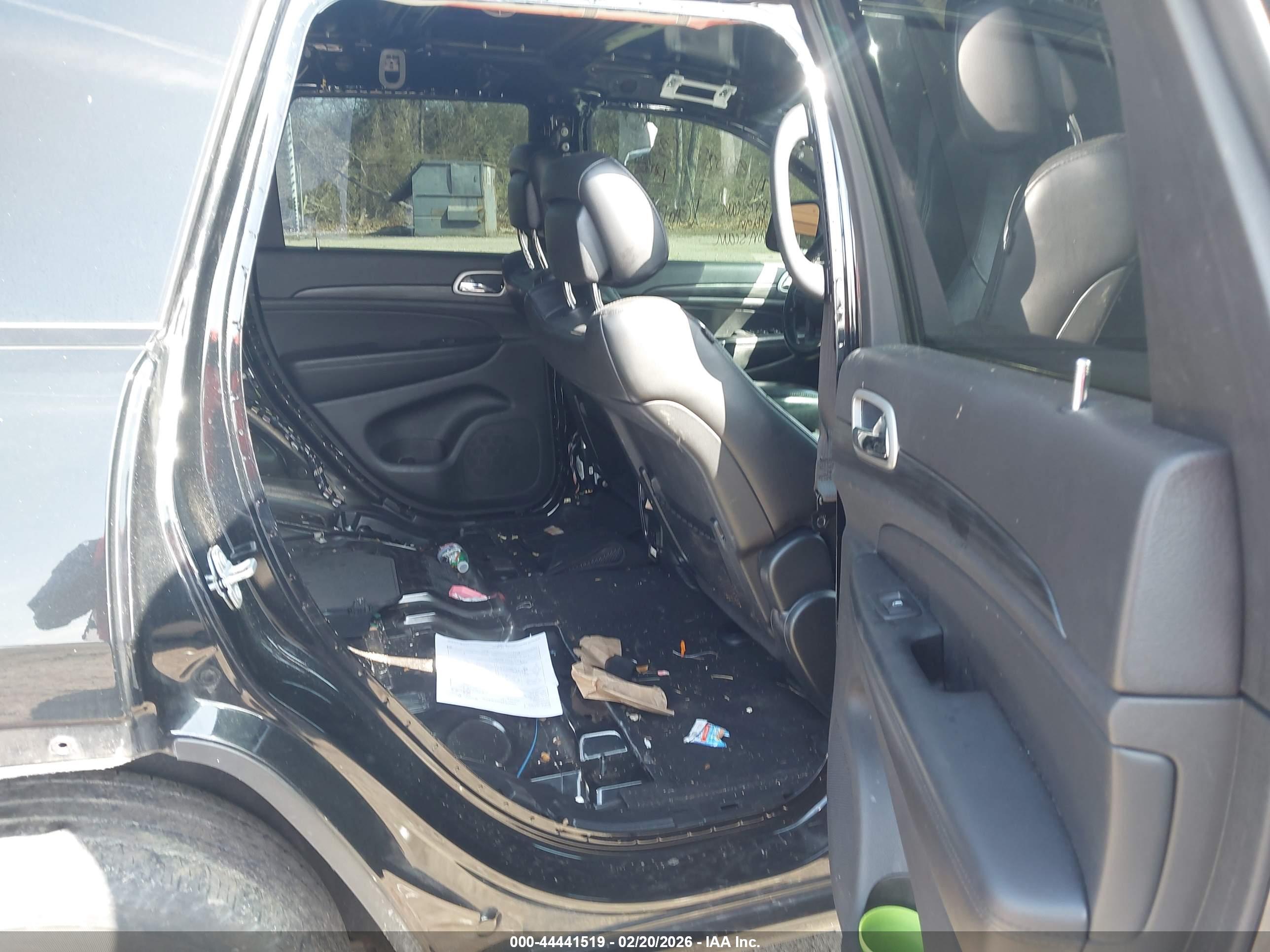 JEEP GRAND image 8