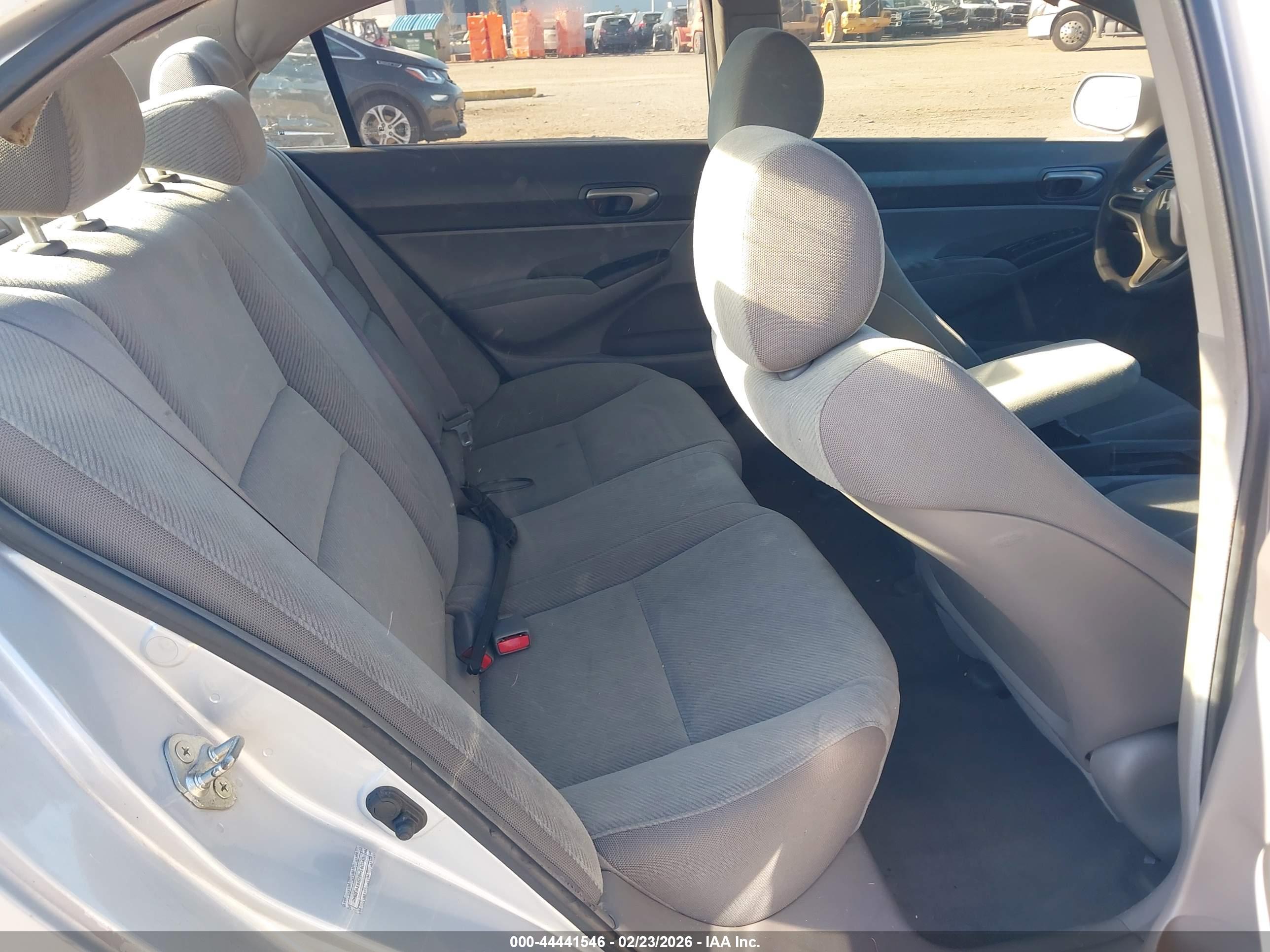 HONDA CIVIC image 8