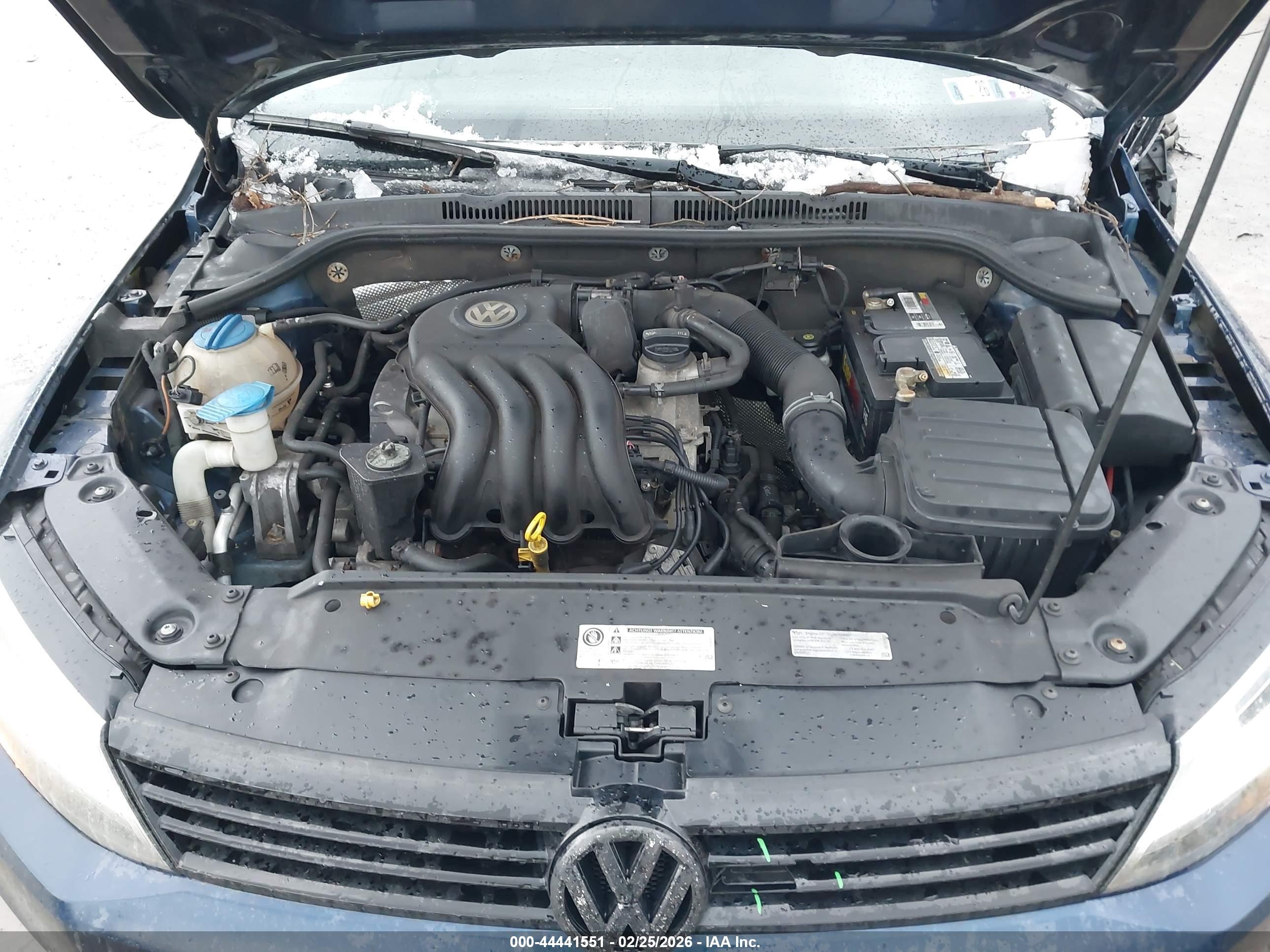 VOLKSWAGEN JETTA image 10