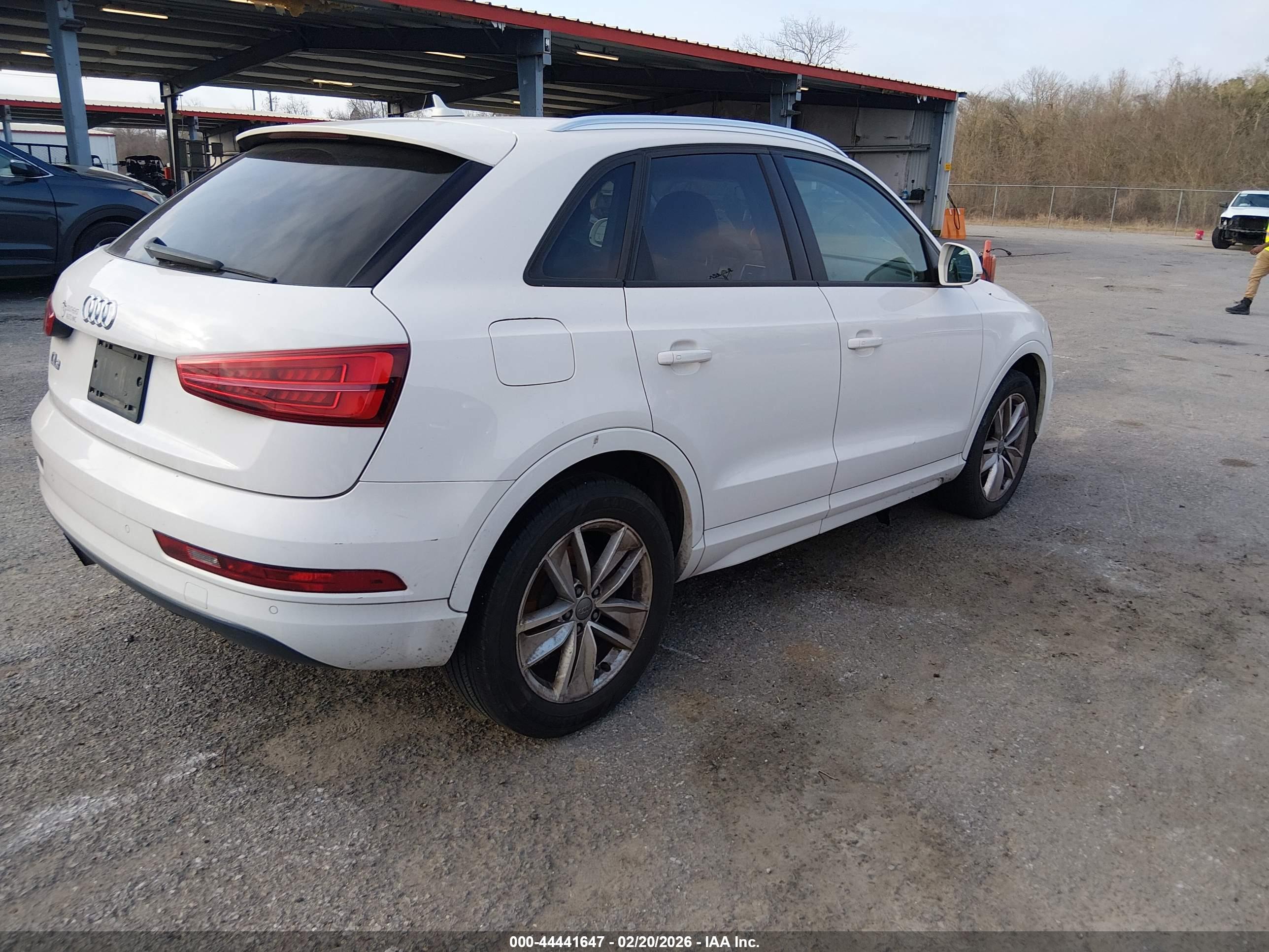AUDI Q3 image 4