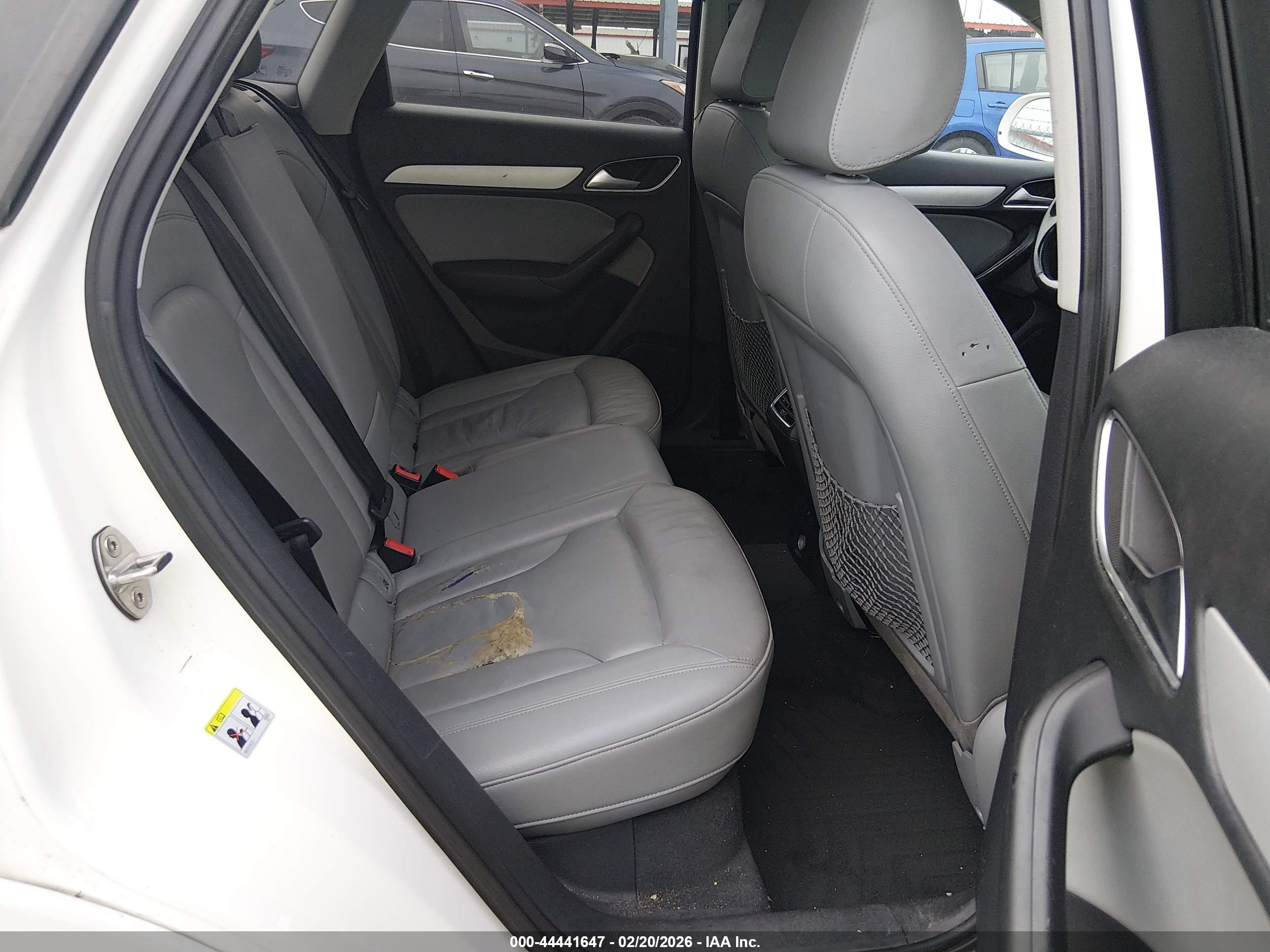 AUDI Q3 image 8
